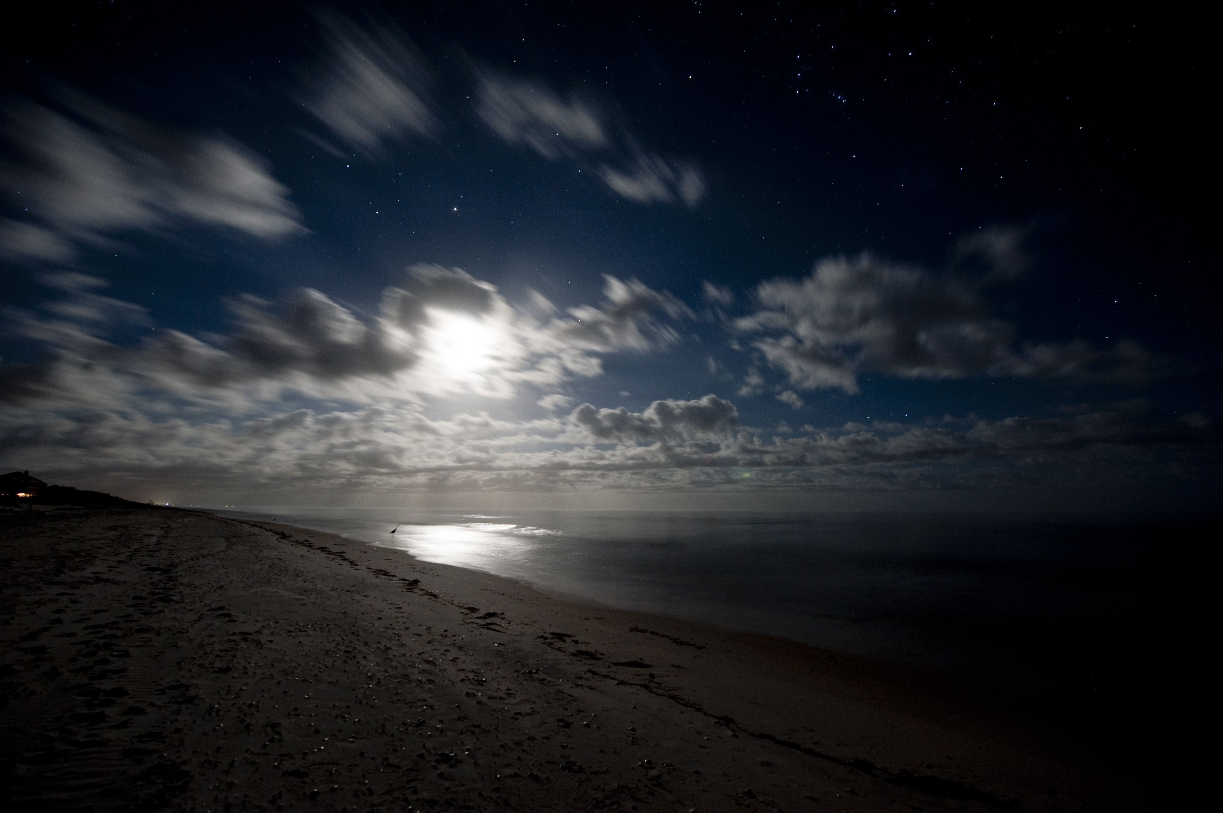 Free download wallpaper Nature, Clouds, Bank, Shore, Starry Sky, Sea, Night on your PC desktop