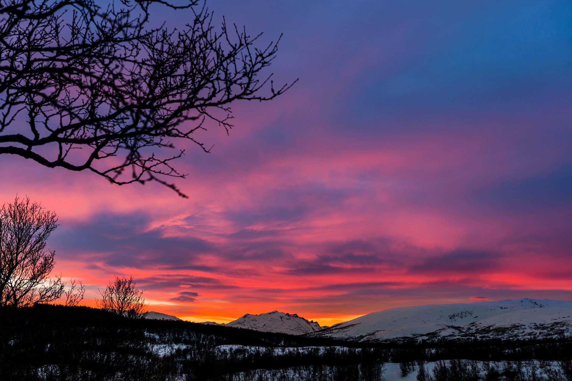 Free download wallpaper Winter, Sunset, Sky, Snow, Mountain, Forest, Tree, Earth on your PC desktop