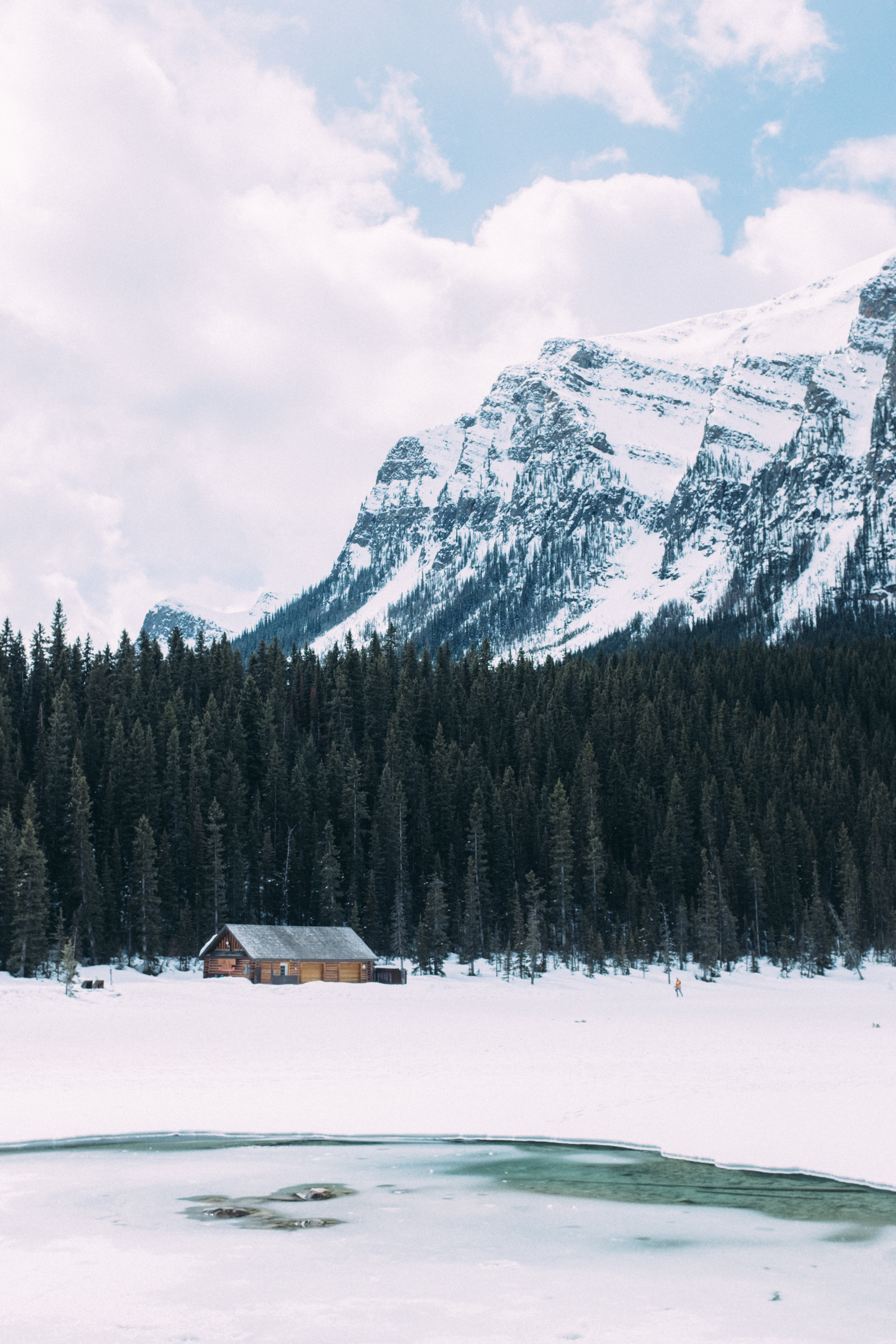 Baixe gratuitamente a imagem Natureza, Árvores, Neve, Montanha, Lago, Lar, Inverno, Casa na área de trabalho do seu PC