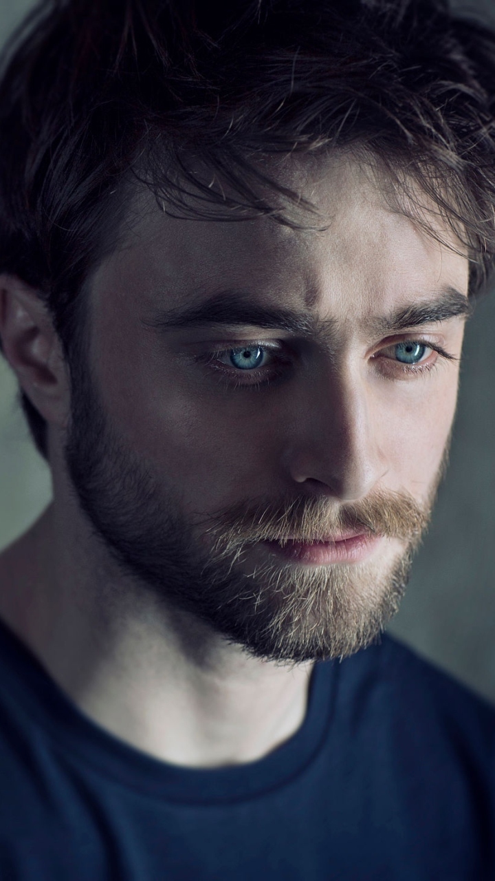 Download mobile wallpaper Daniel Radcliffe, Beard, English, Blue Eyes, Celebrity, Actor for free.