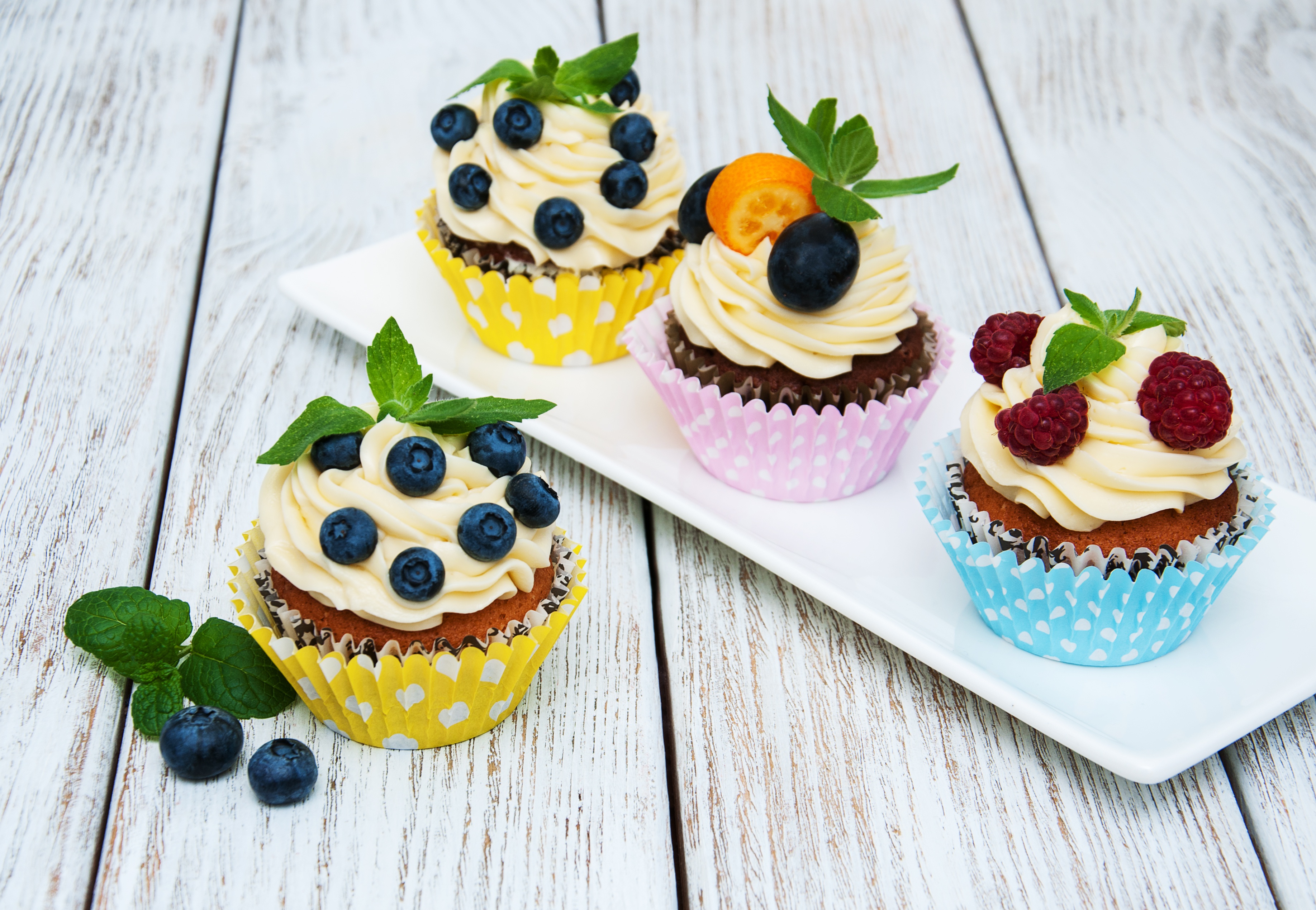 Download mobile wallpaper Food, Dessert, Cream, Berry, Sweets, Cupcake for free.