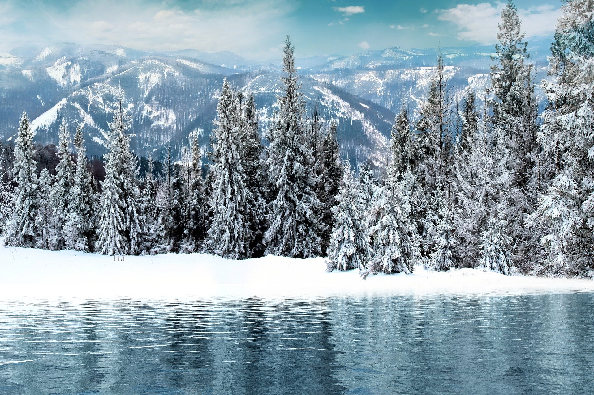 無料モバイル壁紙冬, 雪, 湖, 山, 森, 地球をダウンロードします。
