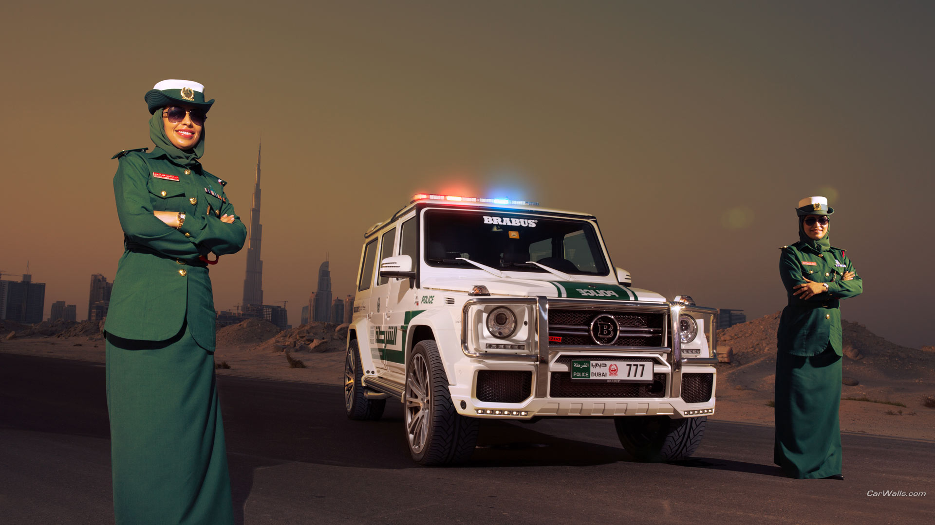 616828 Заставки і шпалери 2013 Brabus B63S 700 Widestar Dubai Police Edition на телефон. Завантажити  картинки безкоштовно
