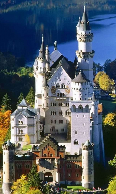 Download mobile wallpaper Castles, Neuschwanstein Castle, Man Made, Castle for free.
