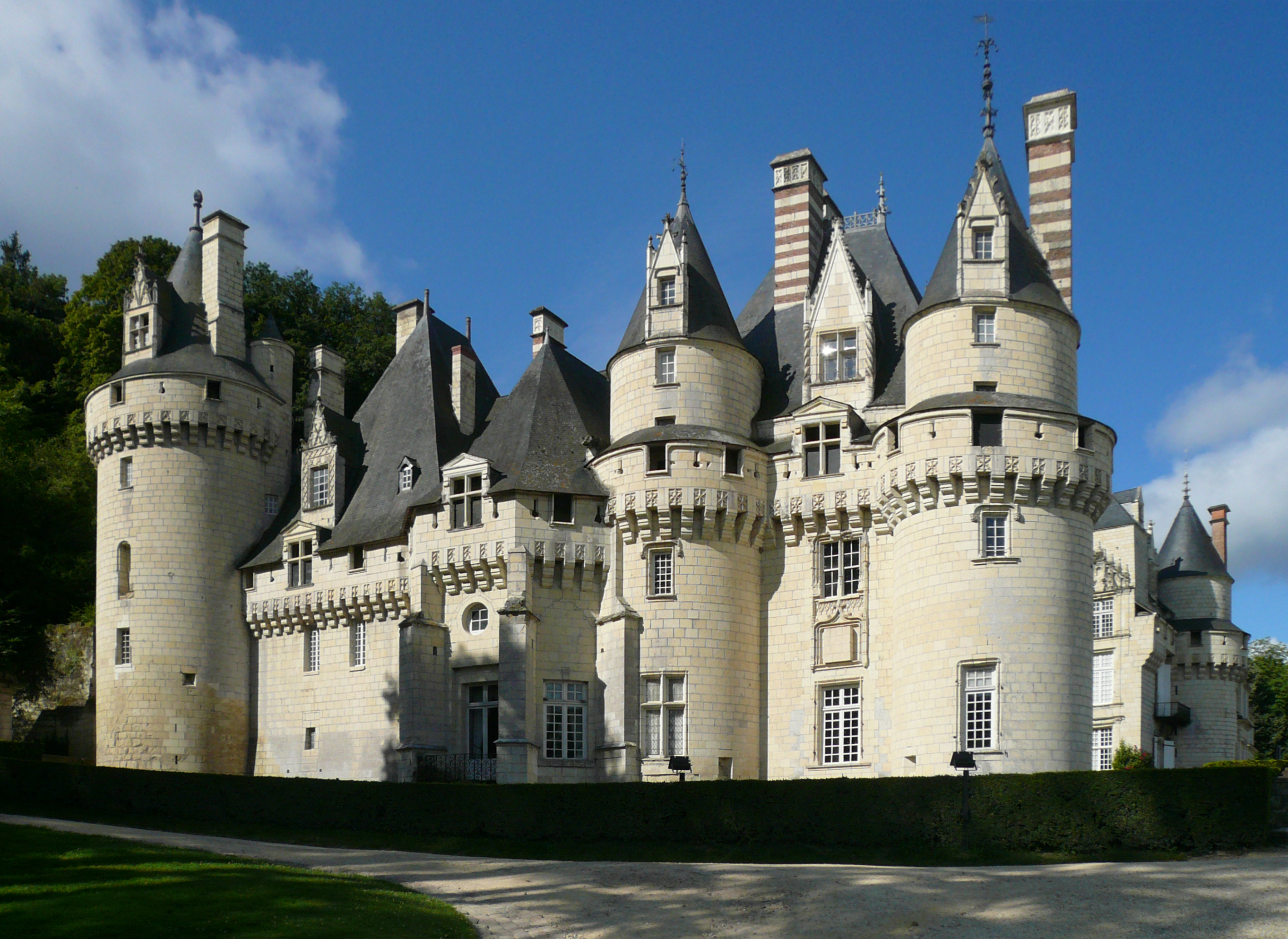 Download mobile wallpaper Chateau De Samur, Samur Castle, France, Man Made, Castle, Castles for free.