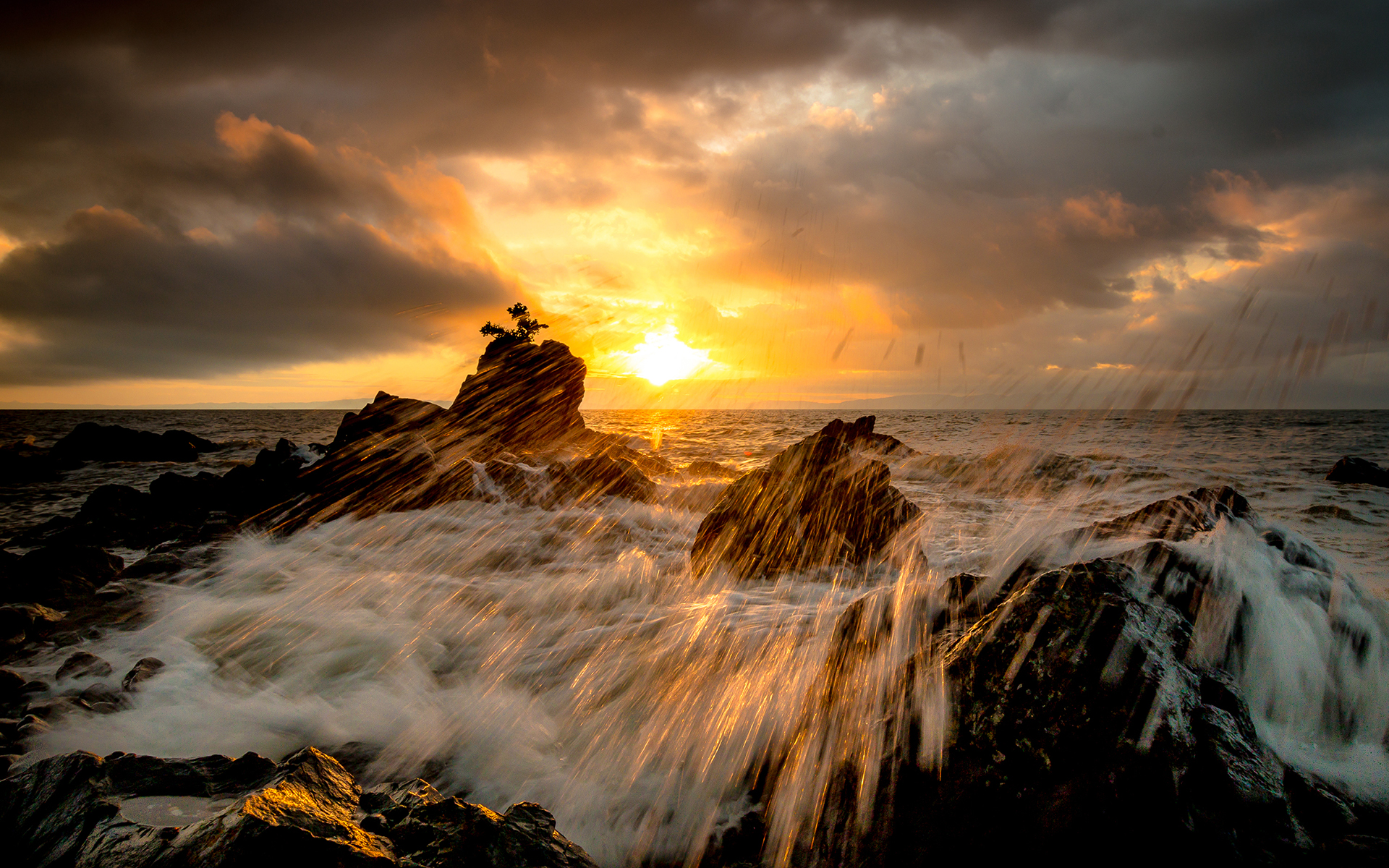 Descarga gratuita de fondo de pantalla para móvil de Sol, Horizonte, Océano, Ola, Atardecer, Tierra/naturaleza.