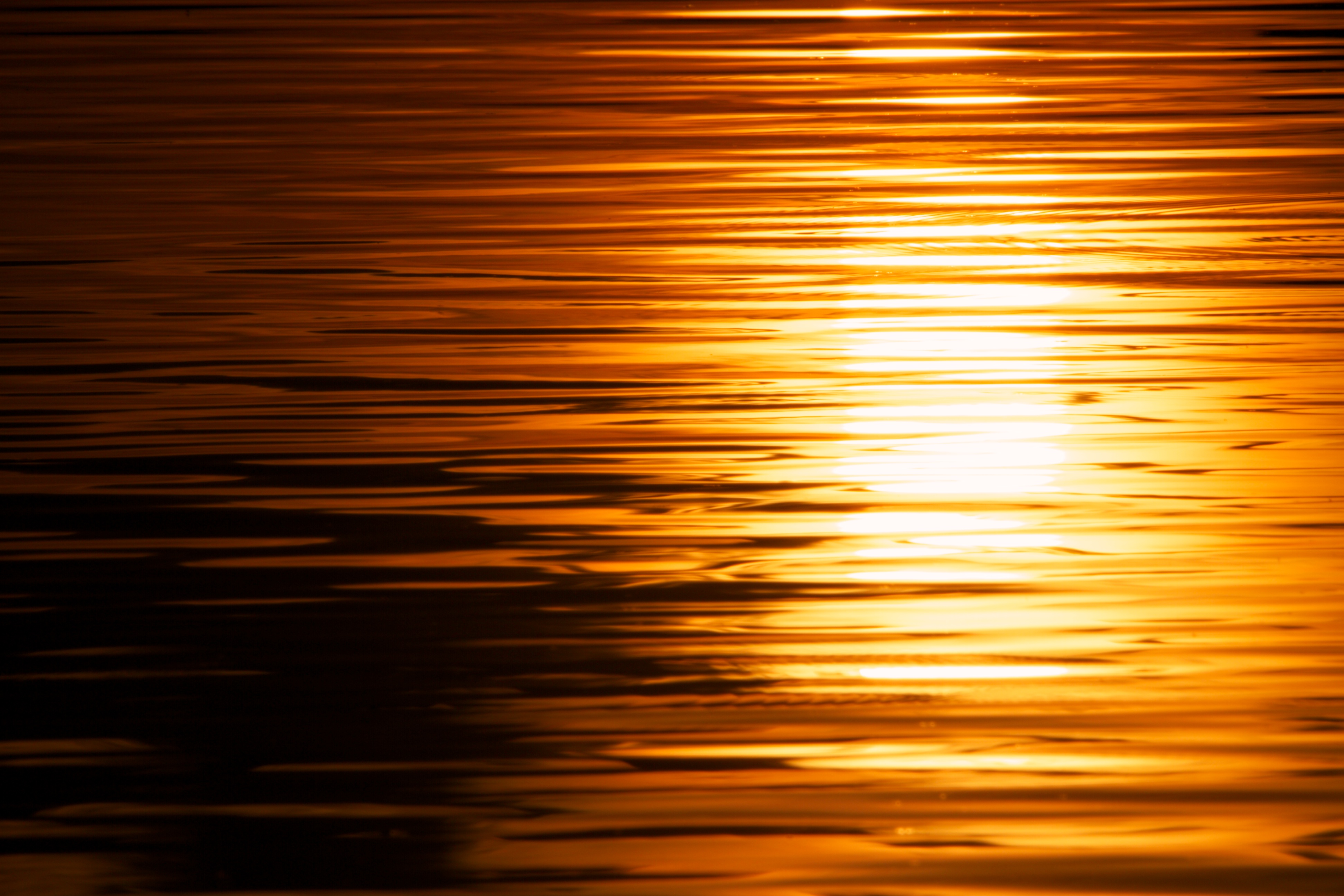 Free download wallpaper Nature, Water, Sunset, Sea, Glare, Glow on your PC desktop