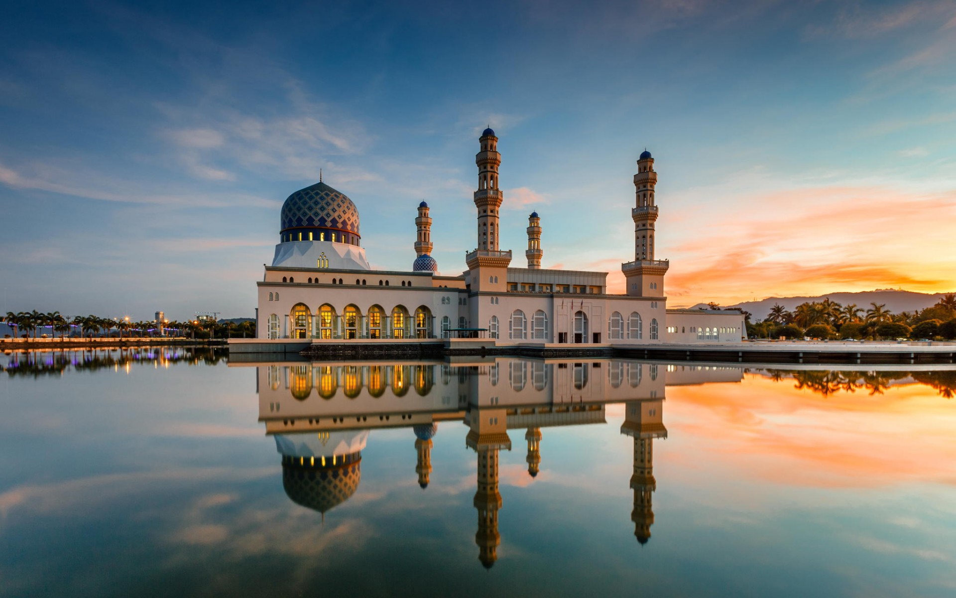 Die besten Moschee Der Stadt Kota Kinabalu-Hintergründe für den Telefonbildschirm