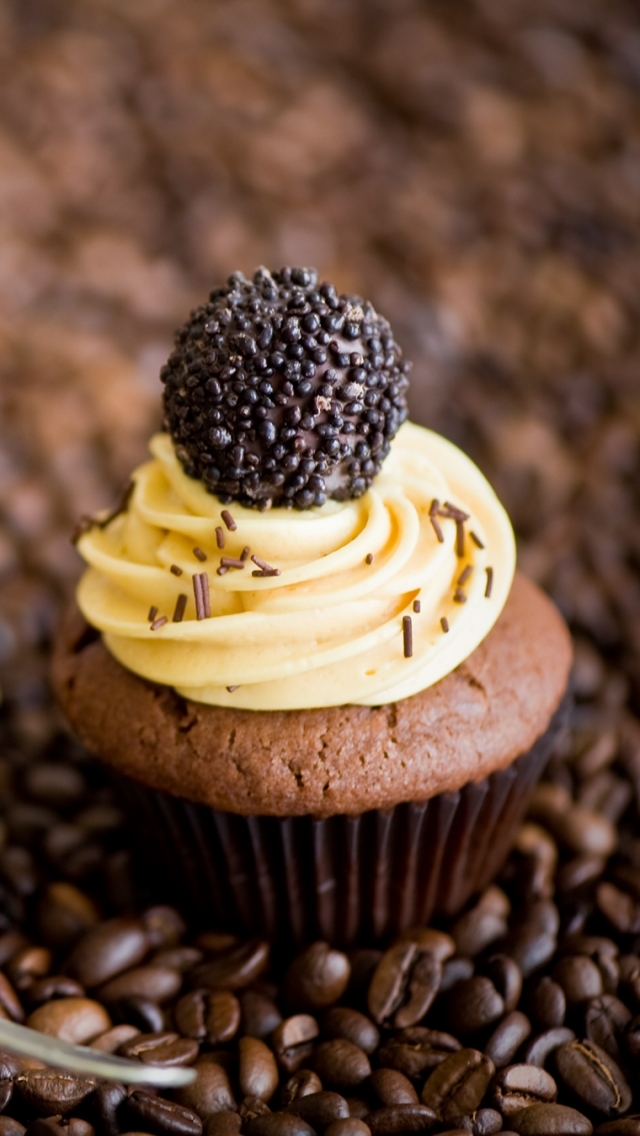 Download mobile wallpaper Food, Cream, Coffee Beans, Sweets, Cupcake for free.