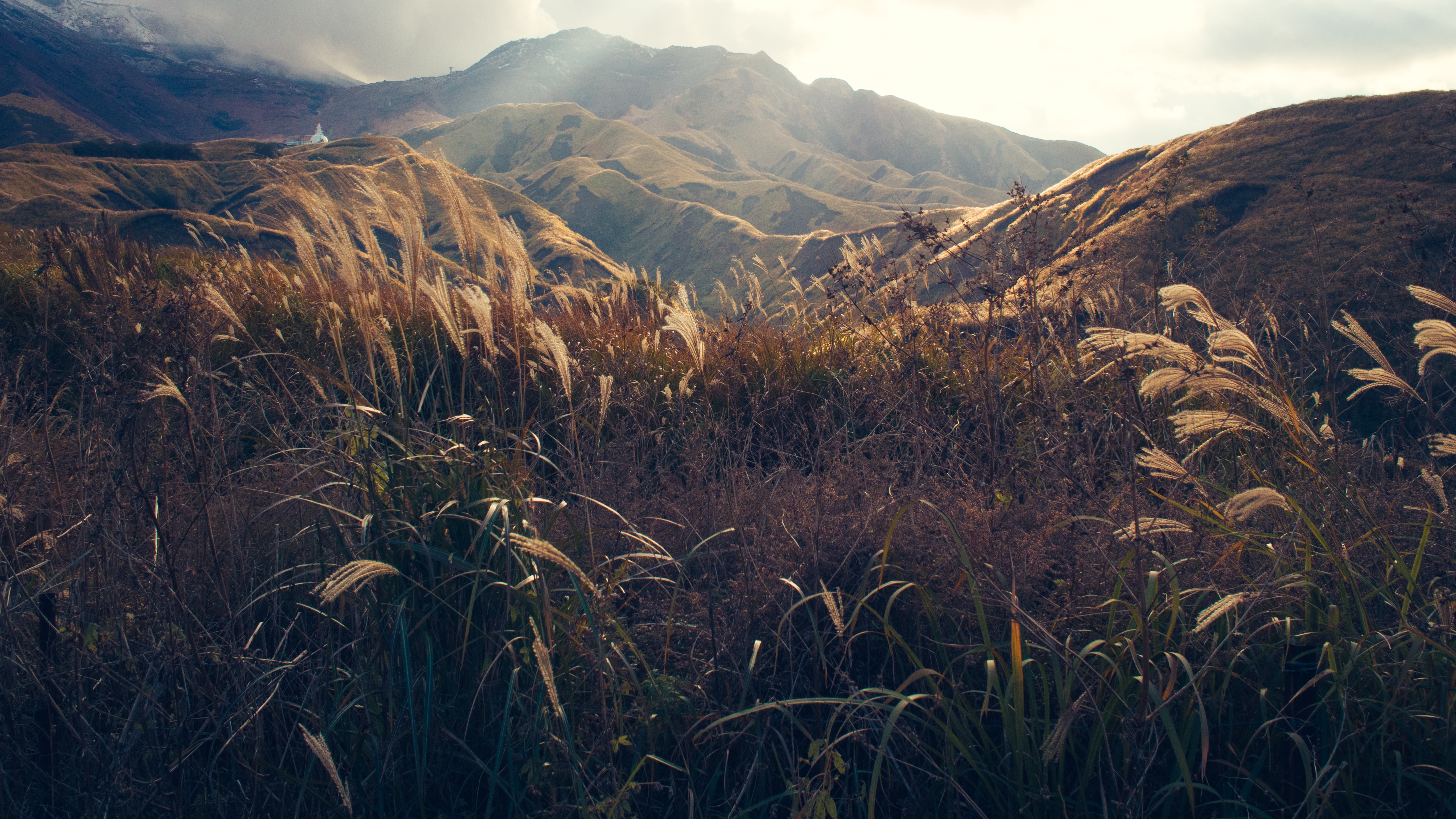 Download mobile wallpaper Landscape, Nature, Grass, Mountain, Photography, Sunbeam for free.