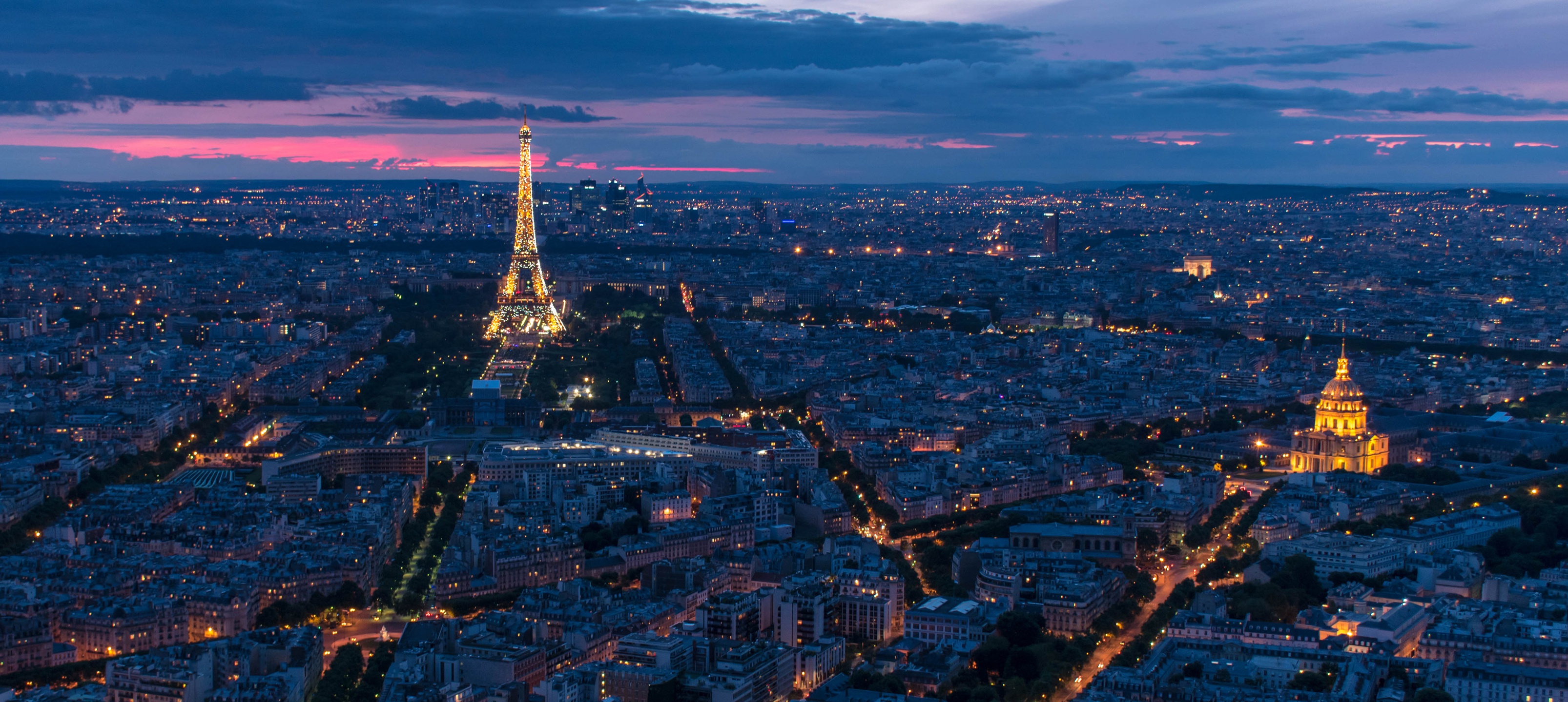 無料モバイル壁紙都市, 街, パリ, エッフェル塔, 建物, 地平線, フランス, 夜, マンメイド, 街並み, 空中をダウンロードします。