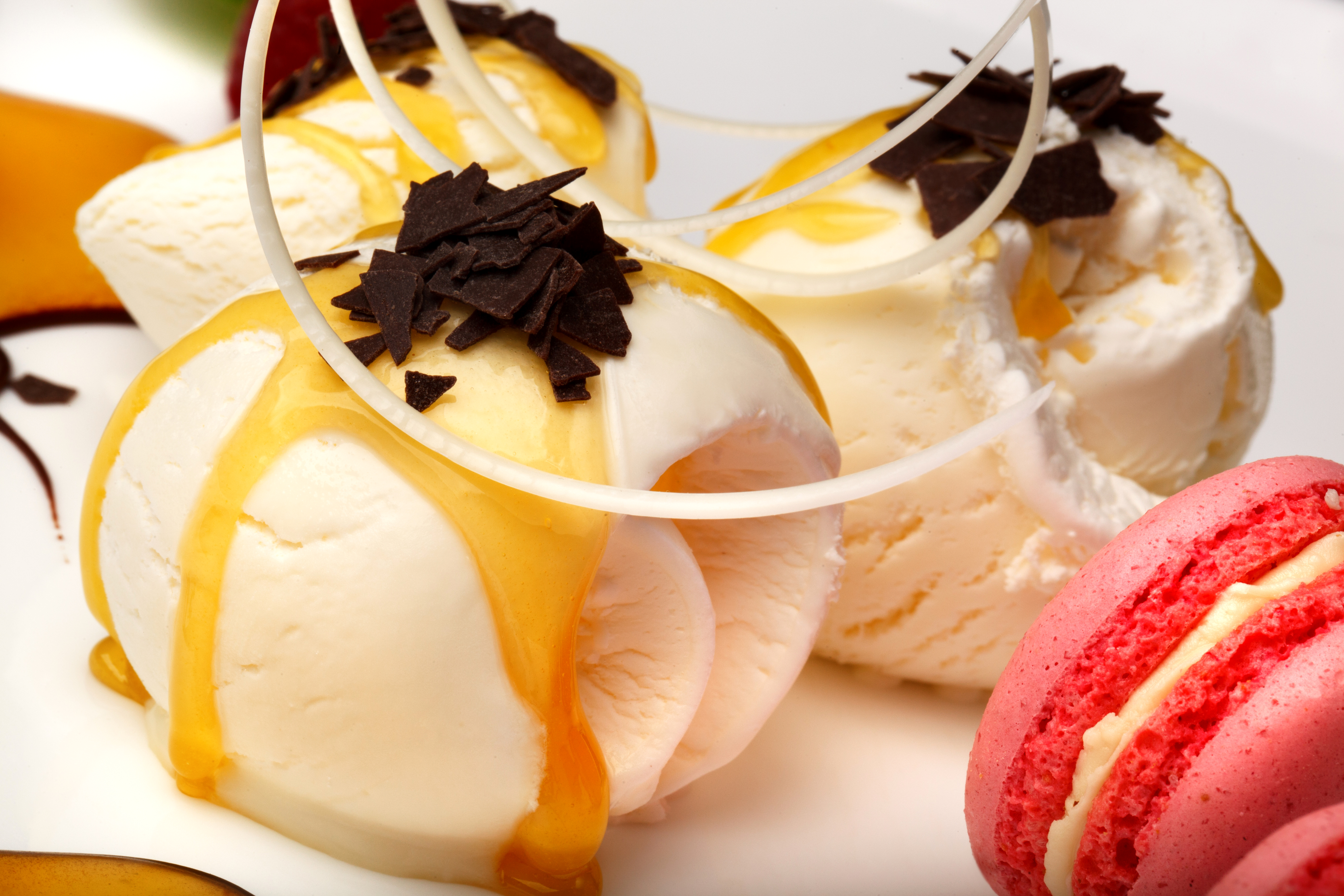 Free download wallpaper Food, Ice Cream, Sweets, Macaron on your PC desktop