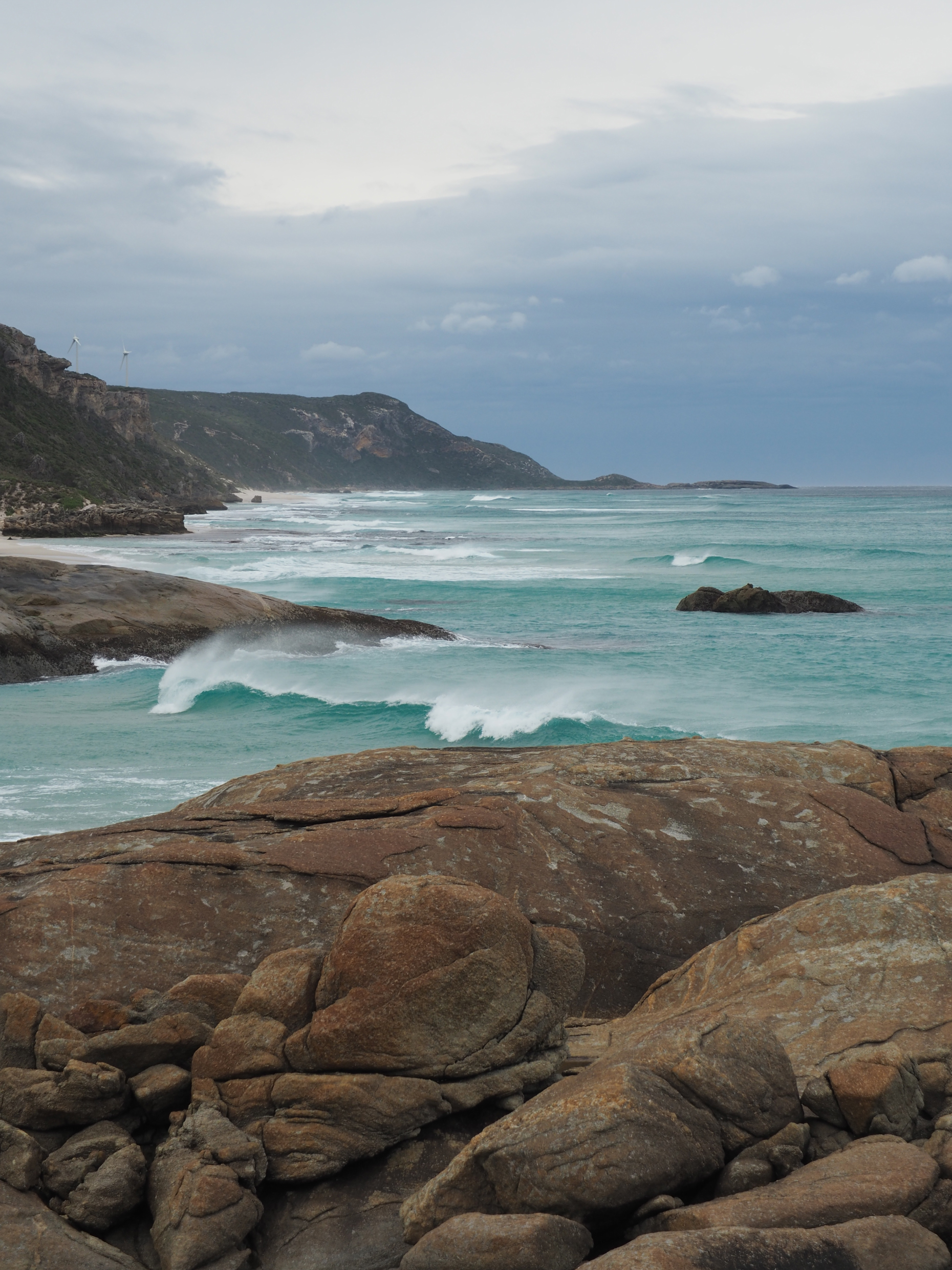 Download mobile wallpaper Rocks, Coast, Waves, Stones, Horizon, Nature, Sea for free.