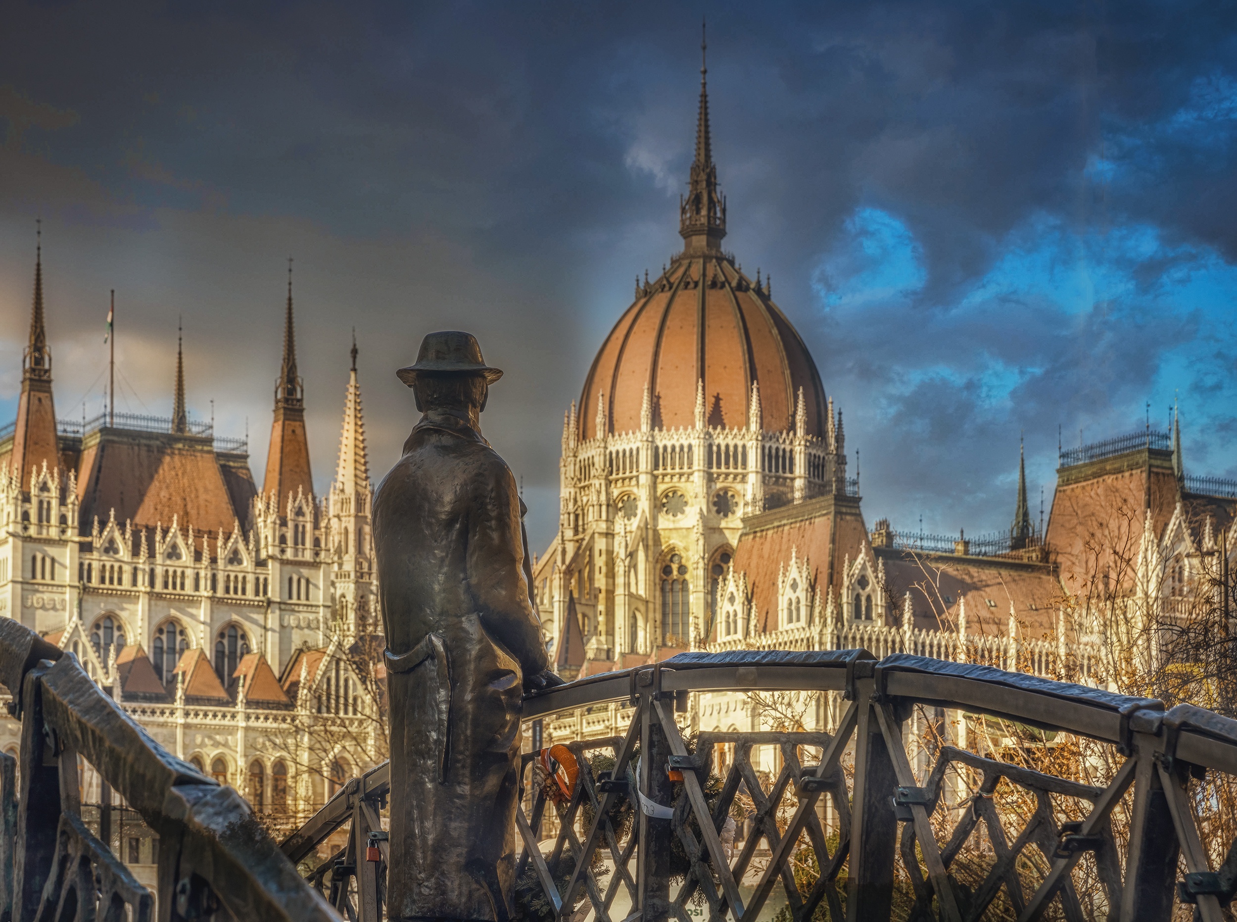 Скачать обои бесплатно Памятники, Сделано Человеком, Здание Венгерского Парламента картинка на рабочий стол ПК