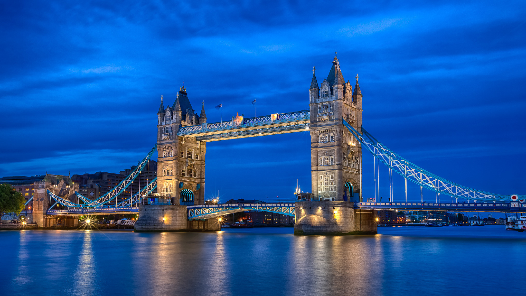 Descarga gratuita de fondo de pantalla para móvil de Puente De La Torre, Londres, Puentes, Hecho Por El Hombre.