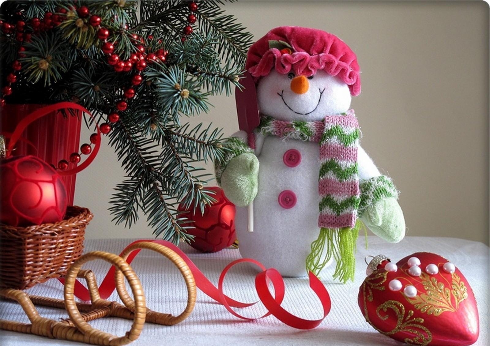 christmas decorations, christmas, holidays, new year, snowman, branches, christmas tree toys, sleigh, sledge
