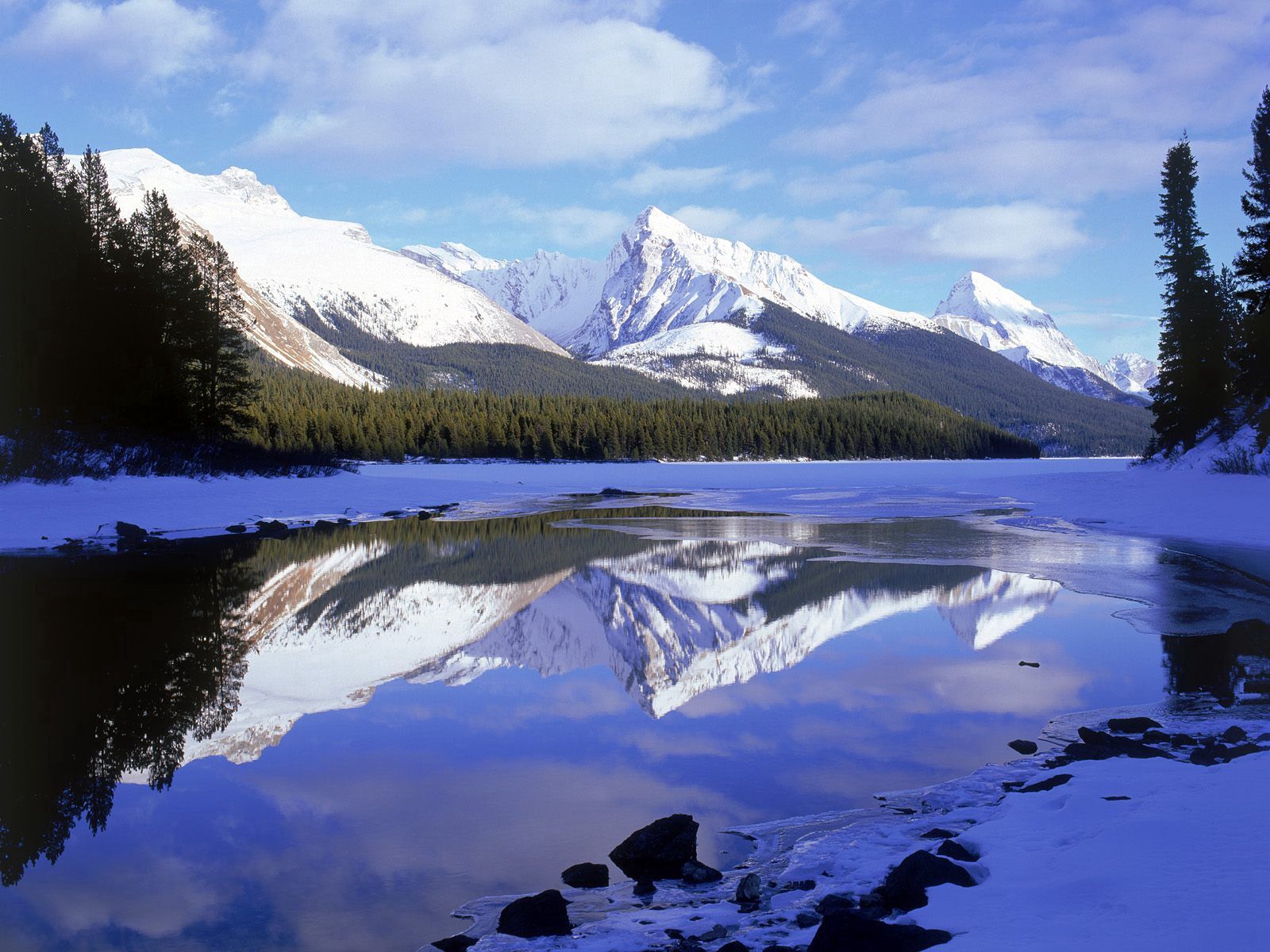 Téléchargez des papiers peints mobile Réflexion, Hauts, Nature, Sommet, Montagnes, Lac gratuitement.
