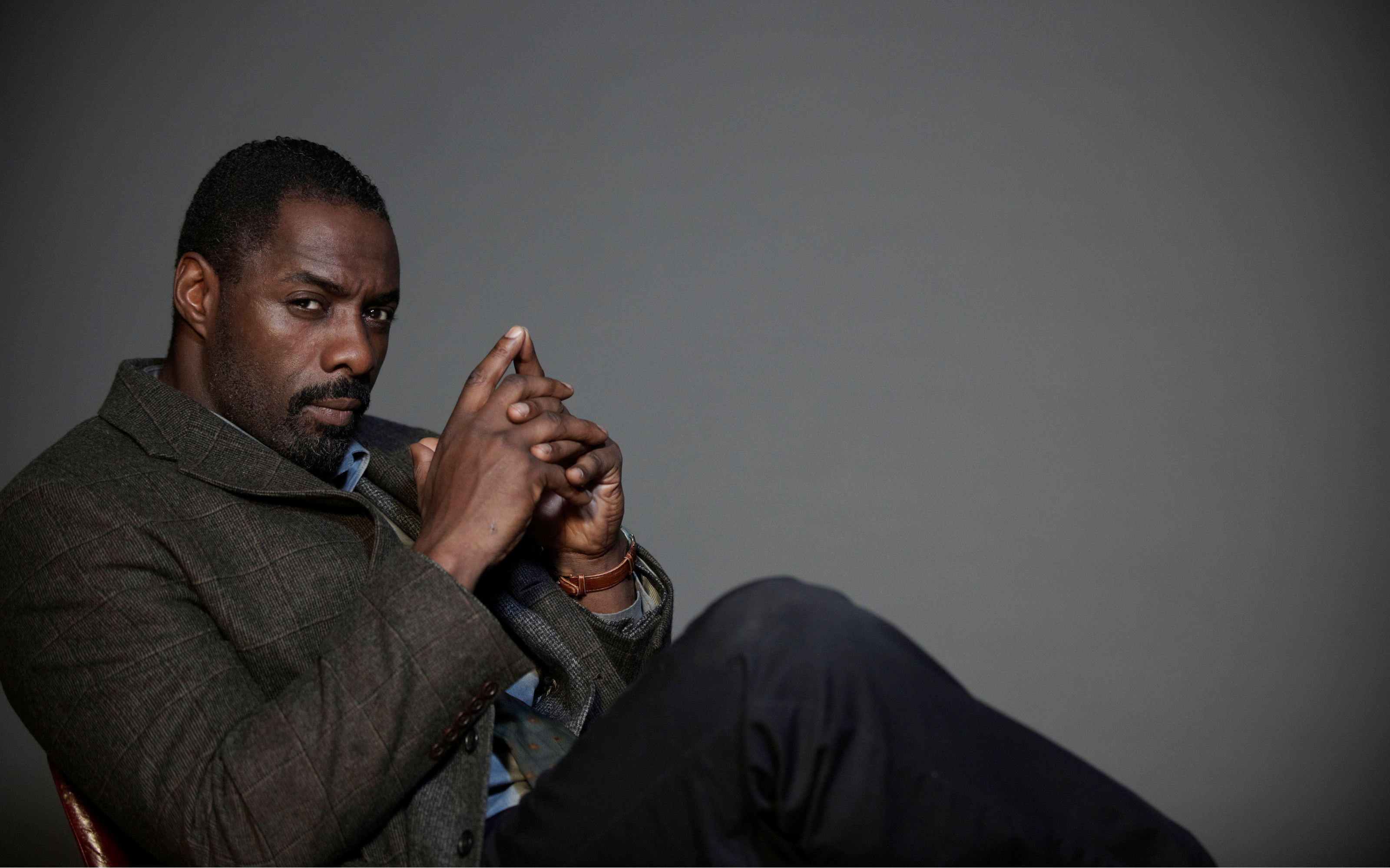 Handy-Wallpaper Schauspieler, Britisch, Berühmtheiten, Idris Elba kostenlos herunterladen.