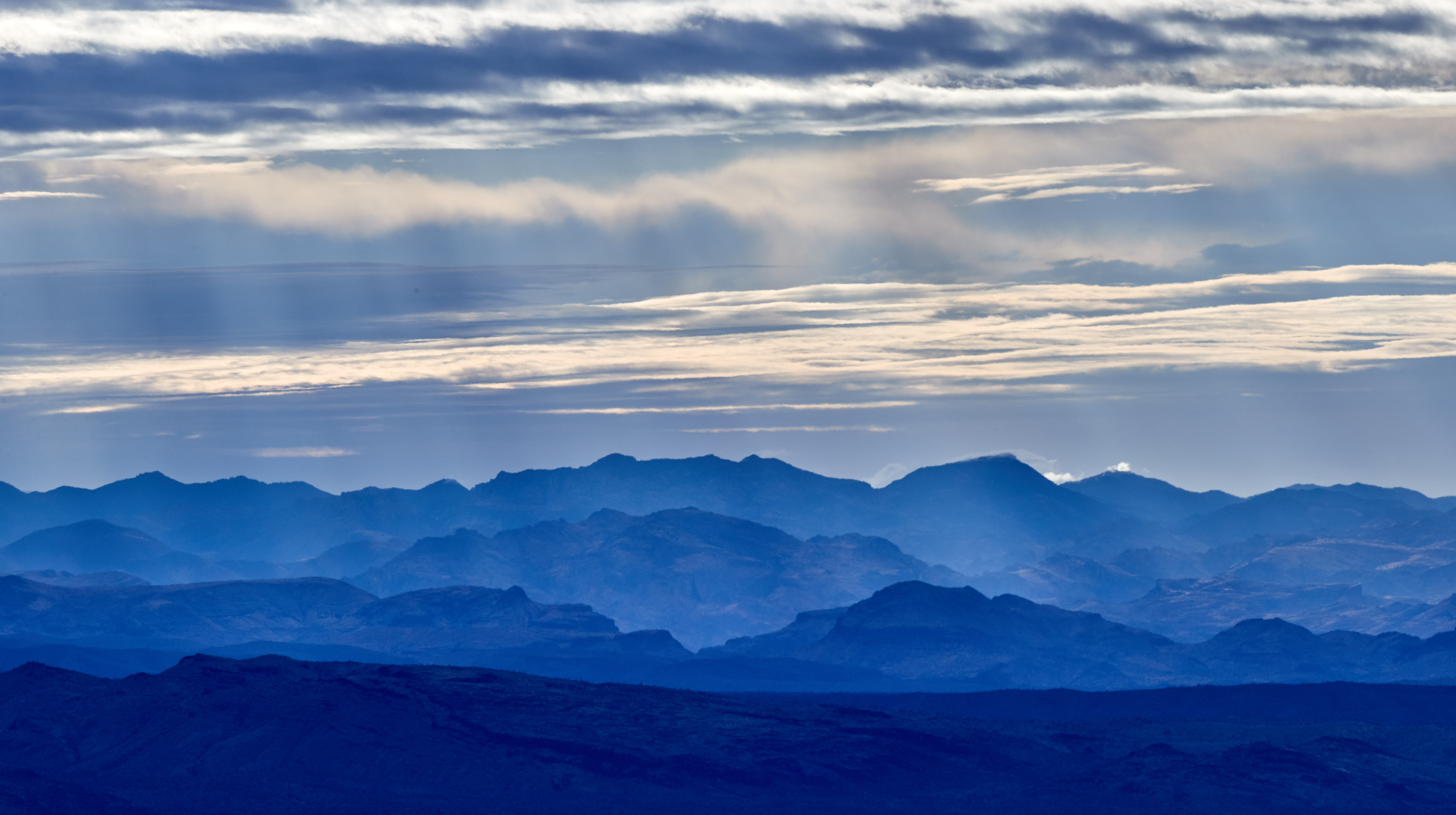 Téléchargez gratuitement l'image Brouillard, Nature, Nuages, Montagnes, Paysage sur le bureau de votre PC