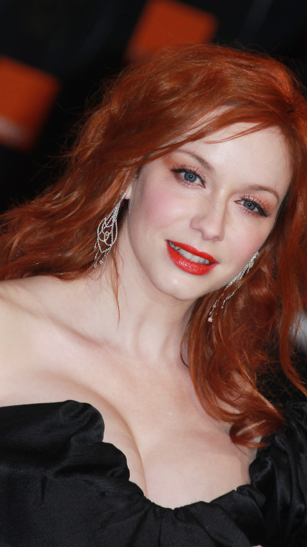Download mobile wallpaper Redhead, Blue Eyes, American, Celebrity, Actress, Lipstick, Christina Hendricks for free.