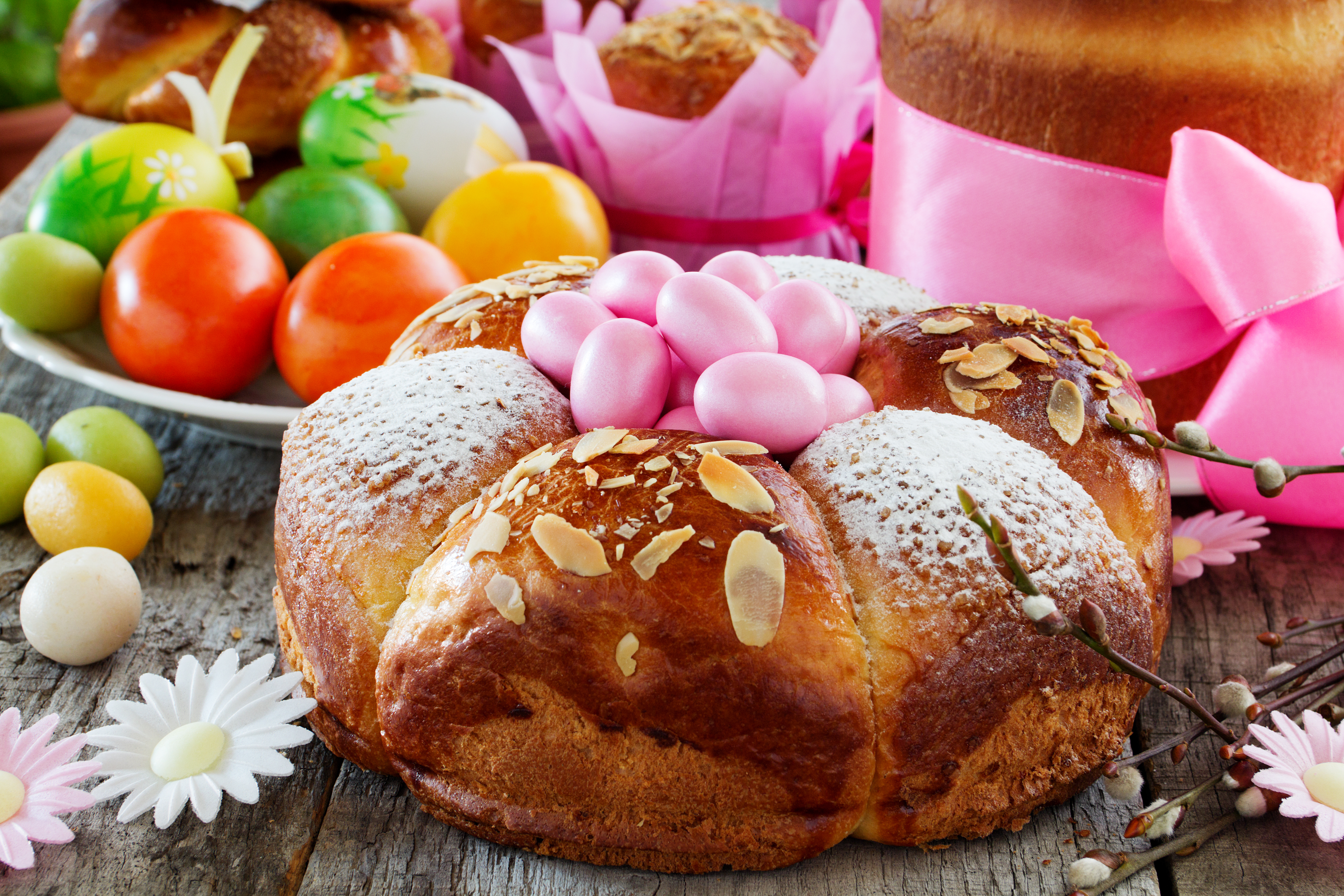 Download mobile wallpaper Easter, Holiday, Cake, Easter Egg, Pastry for free.