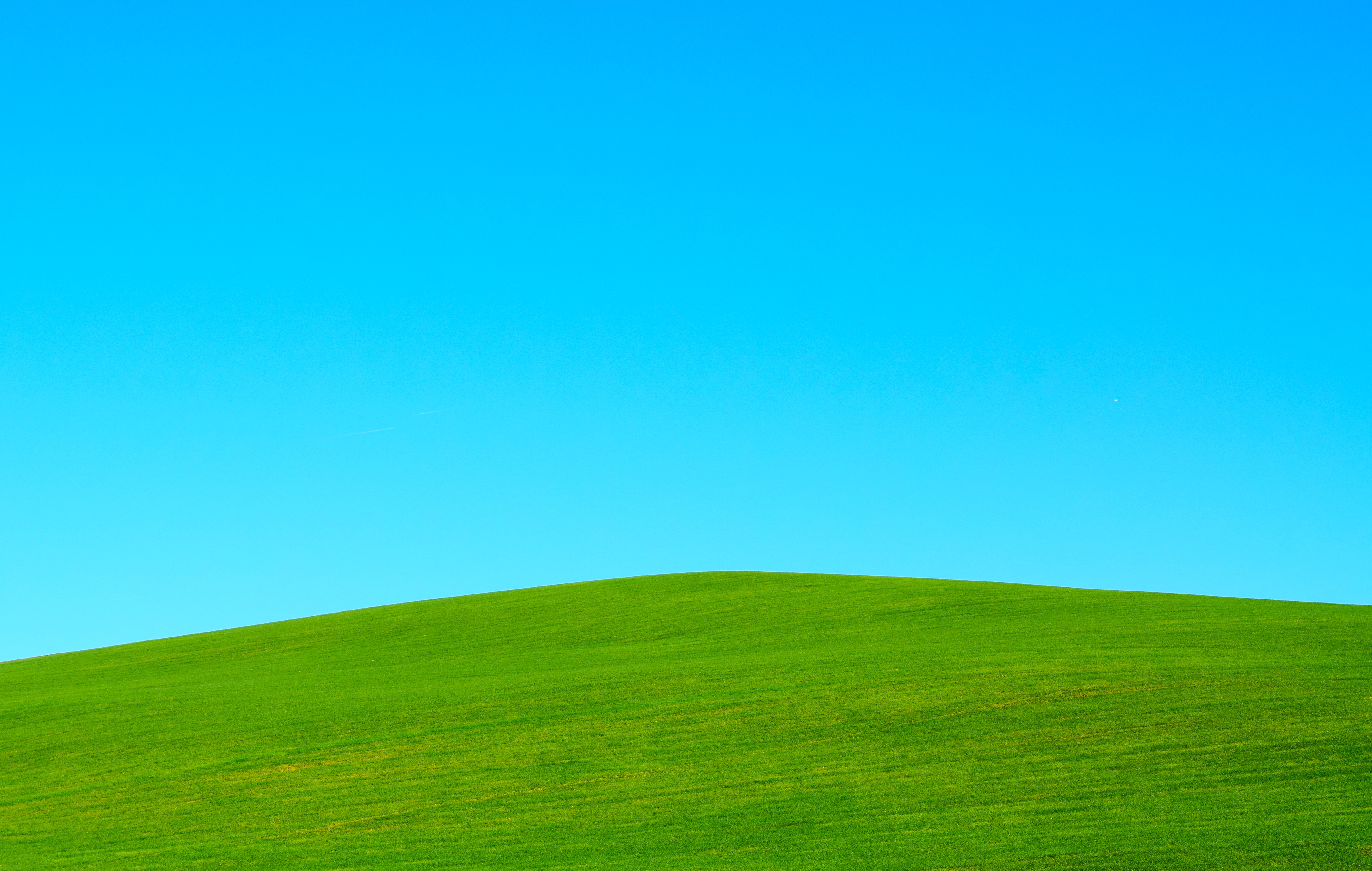 Download mobile wallpaper Lawn, Sky, Hill, Minimalism for free.
