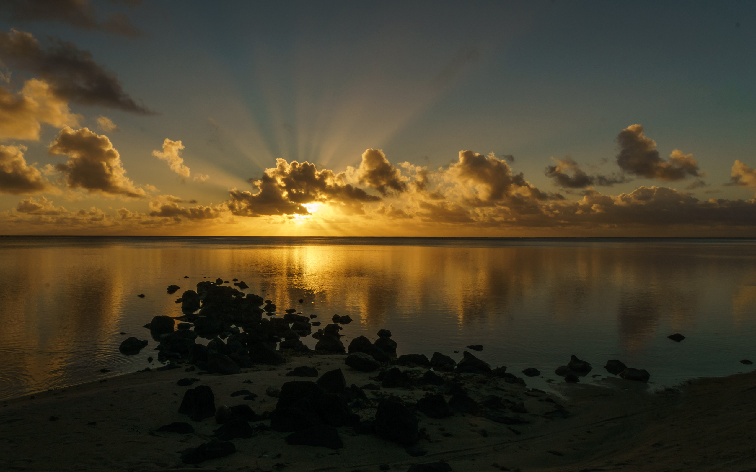 Free download wallpaper Sunset, Sea, Sun, Horizon, Ocean, Earth, Cloud on your PC desktop