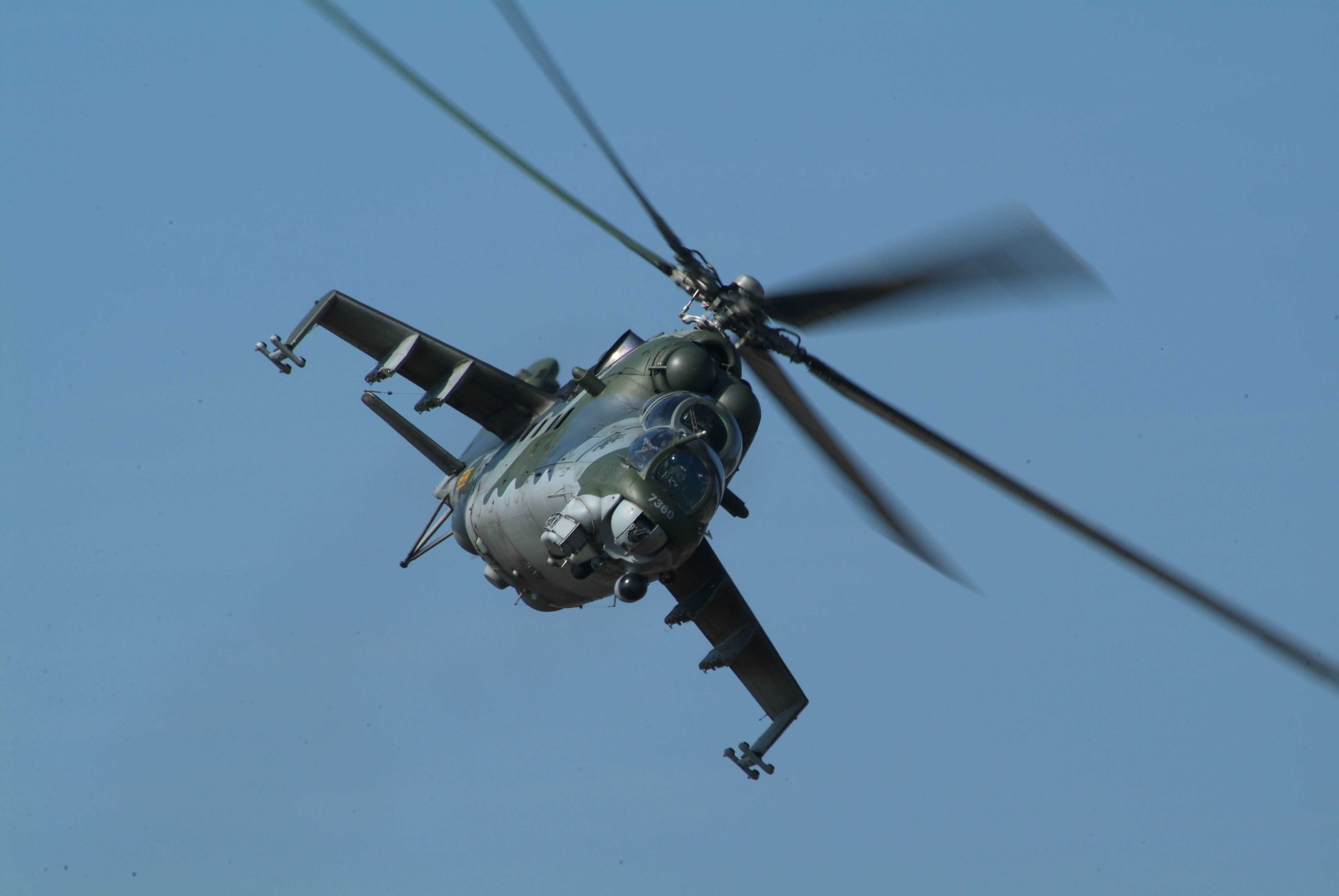 332215壁紙のダウンロード軍隊, ミル mi 35, 軍用ヘリコプター-スクリーンセーバーと写真を無料で