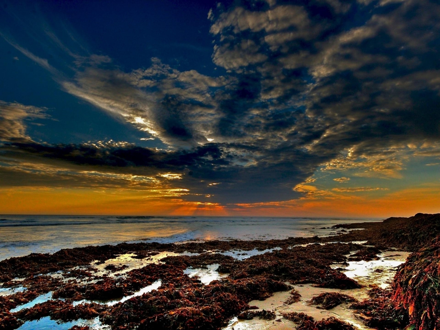 Free download wallpaper Sunset, Sea, Clouds, Landscape, Beach on your PC desktop