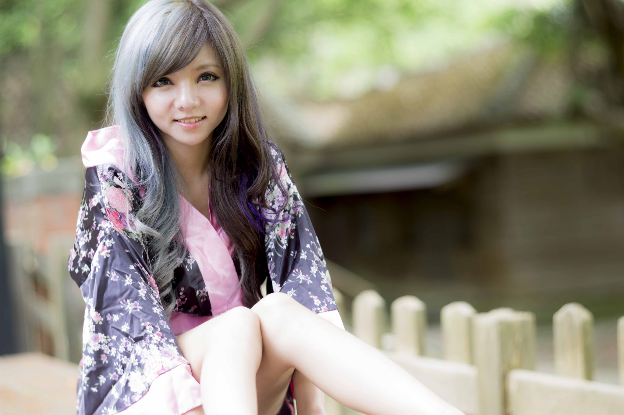 Free download wallpaper Women, Asian on your PC desktop