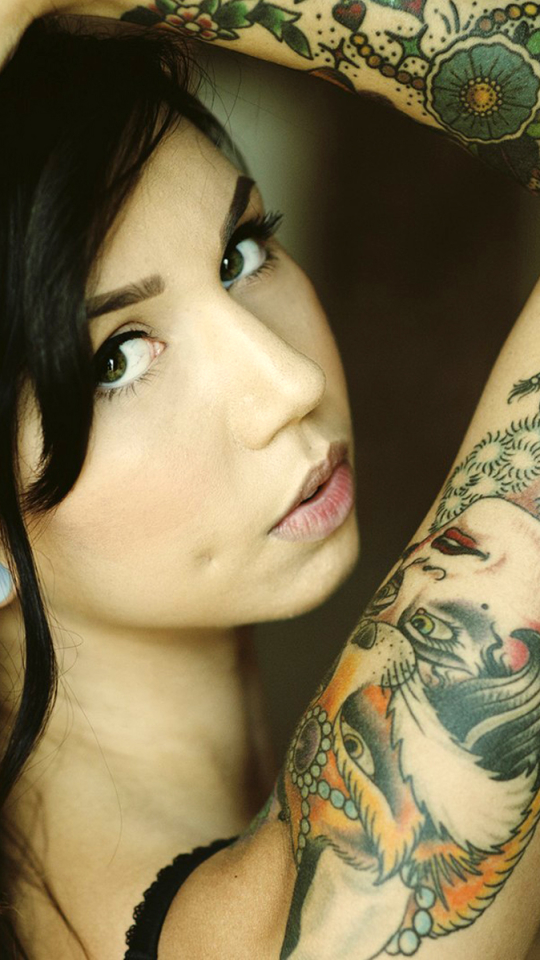 Descarga gratuita de fondo de pantalla para móvil de Tatuaje, Mujeres, Sensual.