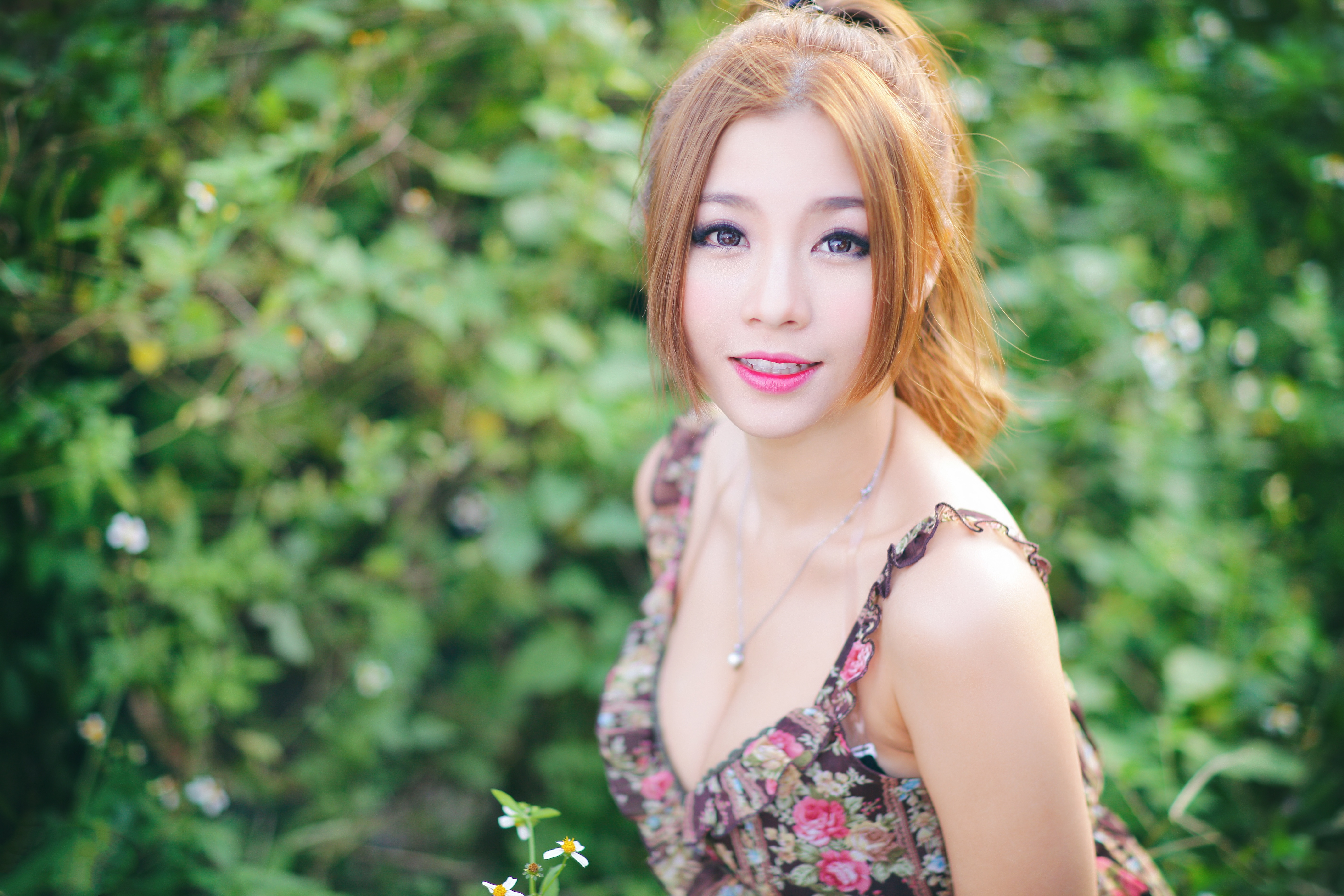 Free download wallpaper Smile, Redhead, Model, Women, Asian on your PC desktop