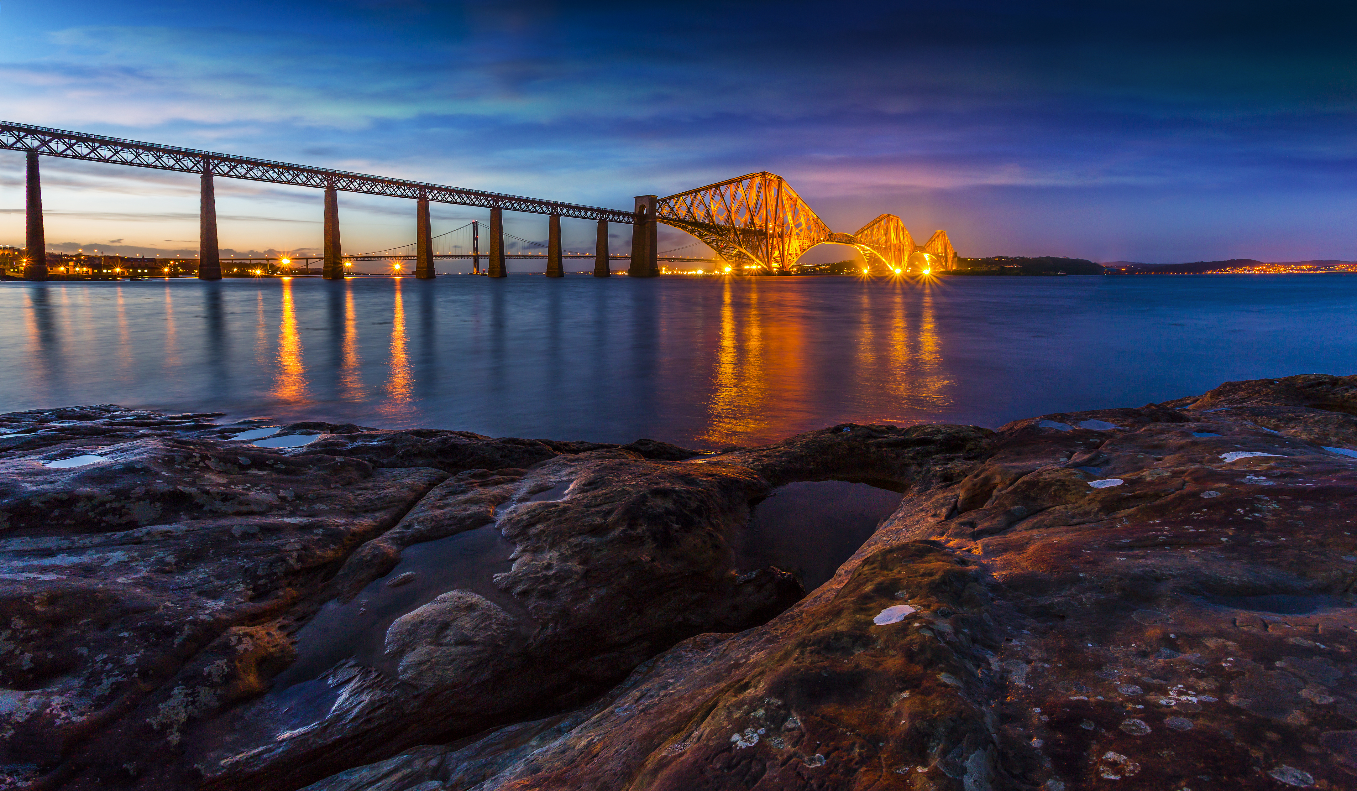 1528906 скачать обои шотландия, сделано человеком, форт бридж, мост, эдинбург, ночь, океан, мосты - заставки и картинки бесплатно