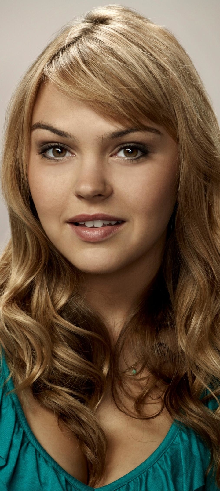 Download mobile wallpaper Blonde, Celebrity, Brown Eyes, Actress, Aimee Teegarden for free.
