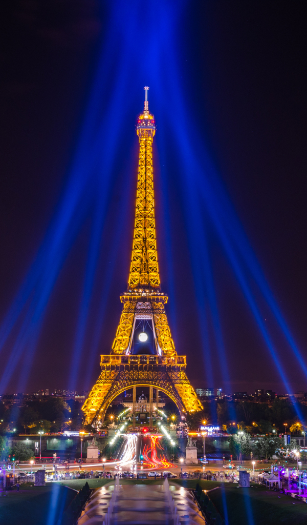 Download mobile wallpaper Night, Paris, Eiffel Tower, Monuments, City, Light, Monument, Man Made for free.