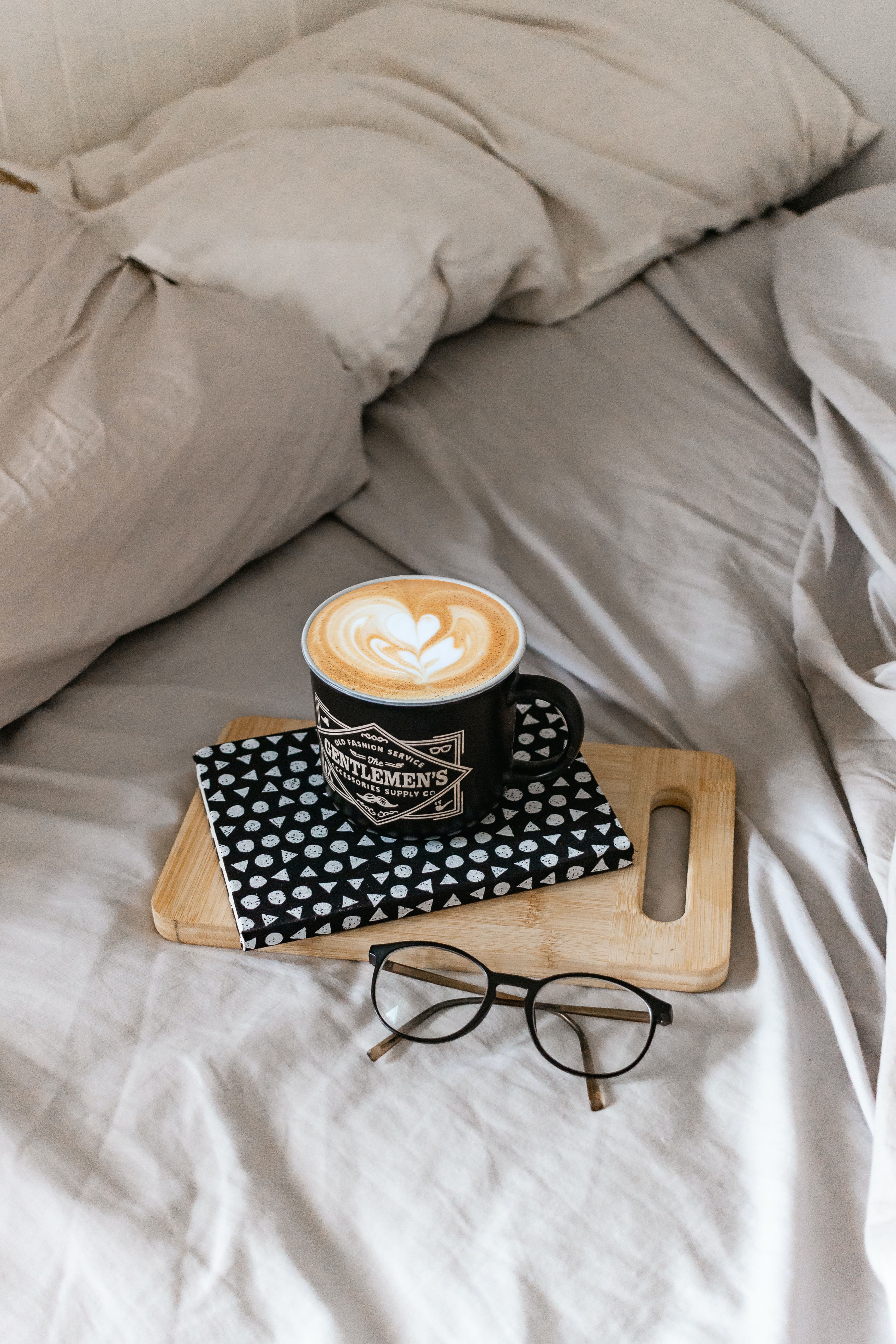 Free download wallpaper Miscellanea, Book, Bed, Spectacles, Miscellaneous, Cup, Glasses, Cappuccino on your PC desktop
