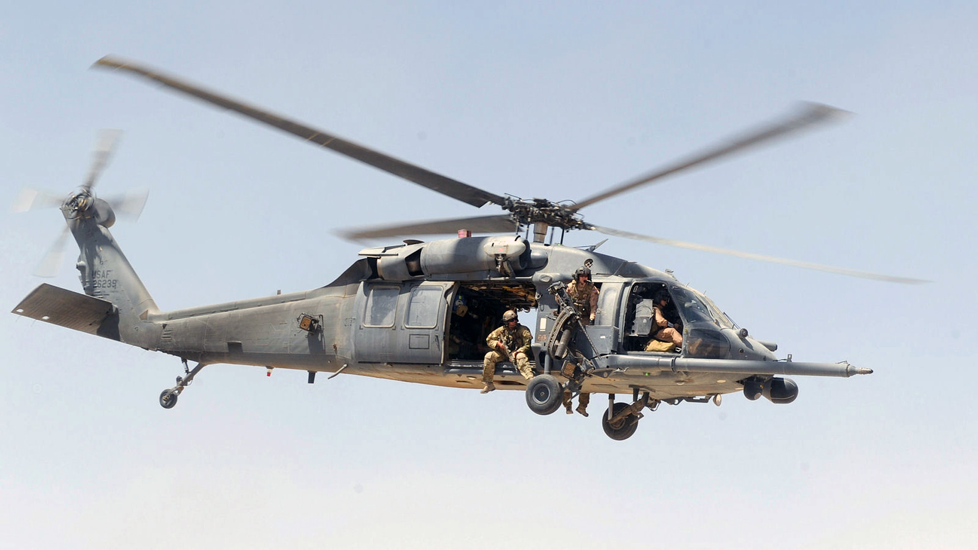 Baixar papel de parede para celular de Sikorsky Hh 60 Pave Hawk, Militar gratuito.