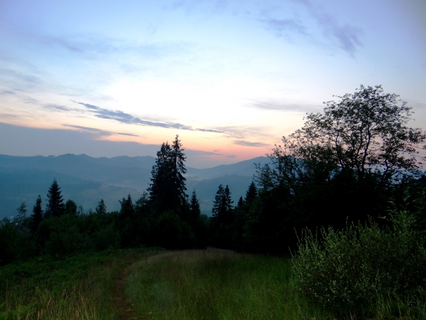 Laden Sie das Bäume, Sunset, Mountains, Landschaft-Bild kostenlos auf Ihren PC-Desktop herunter