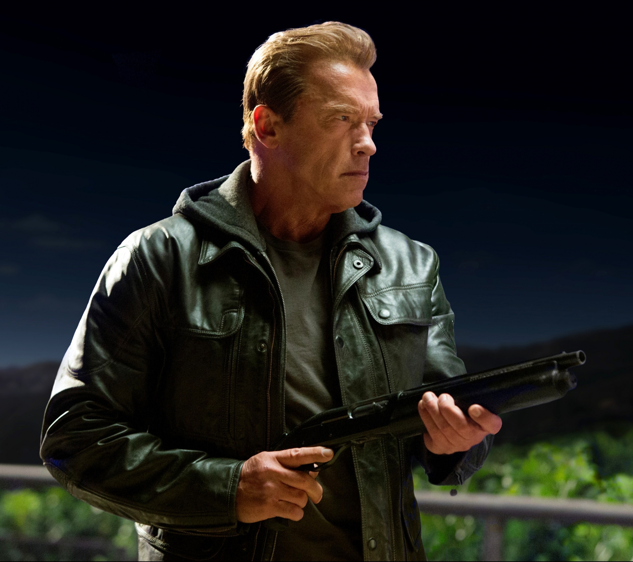 Téléchargez des papiers peints mobile Arnold Schwarzenegger, Terminator, Film, Terminator Genisys gratuitement.