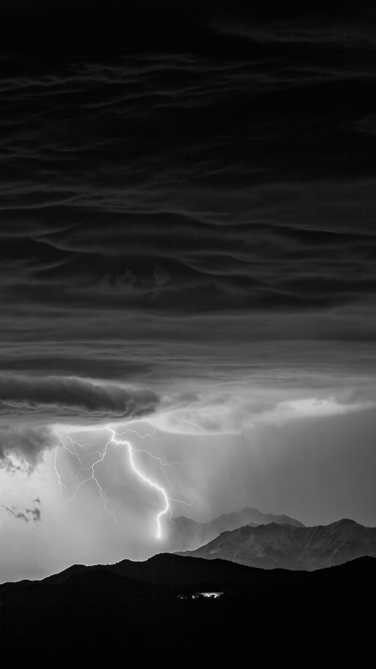 Download mobile wallpaper Nature, Lightning, Earth, Storm, Cloud, Black & White for free.