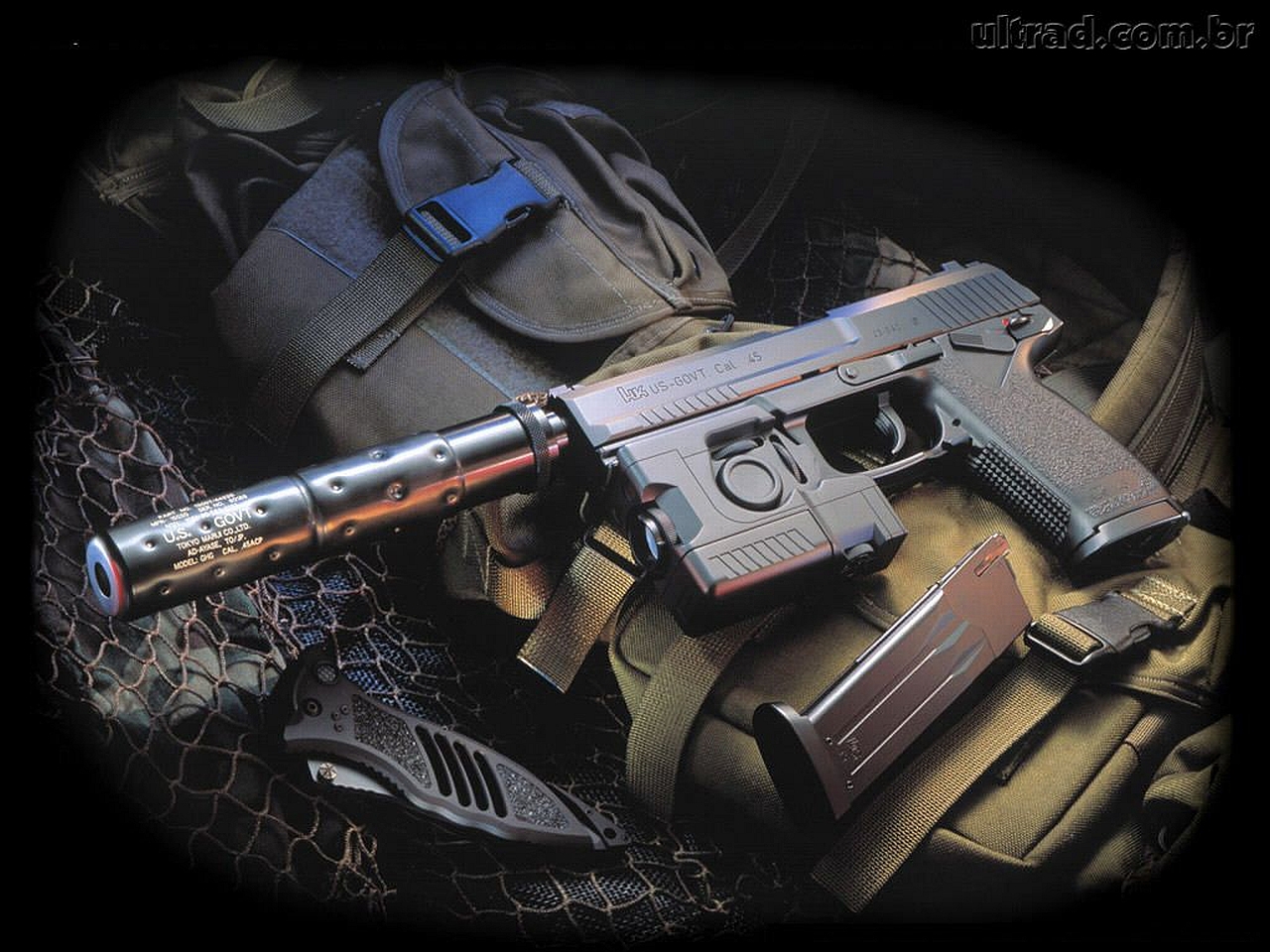 weapons, handgun Smartphone Background