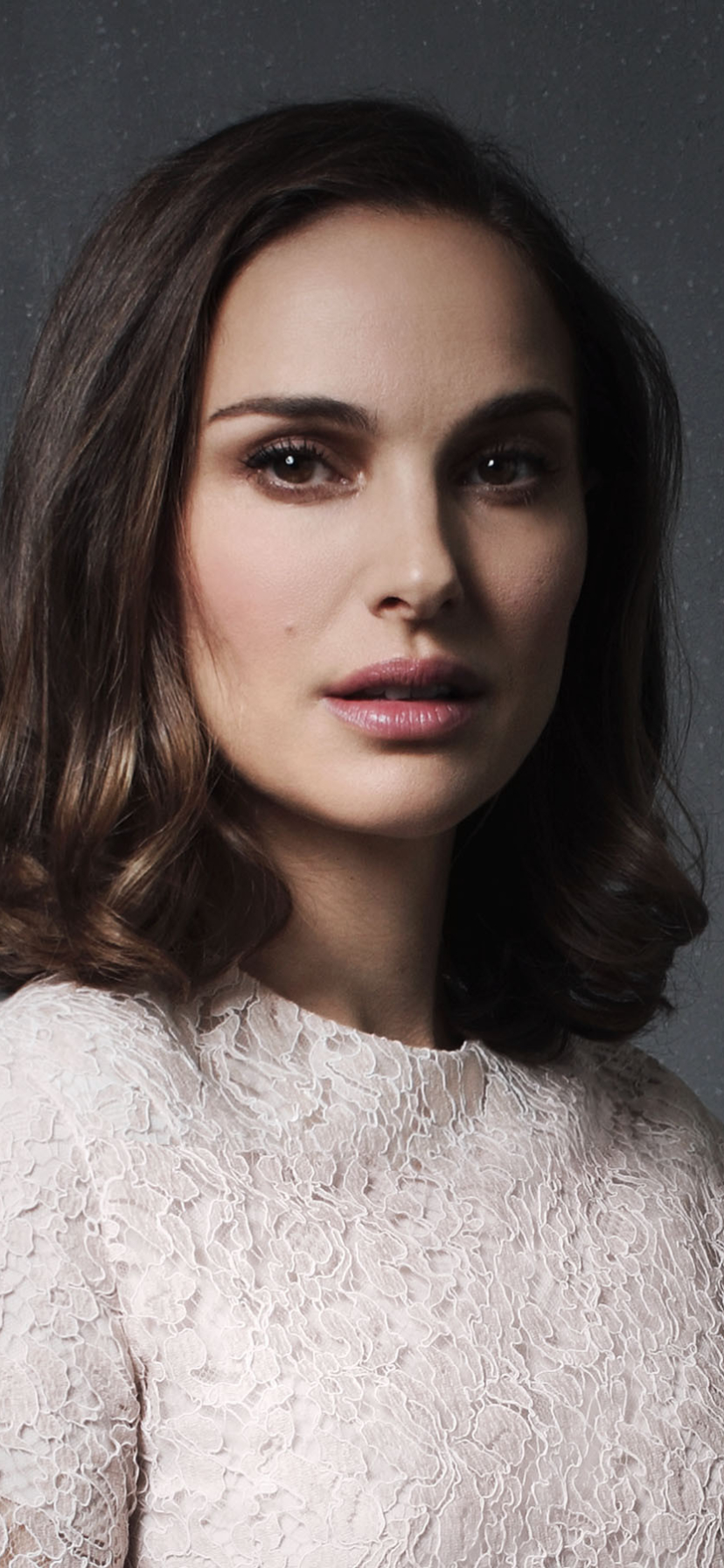 Download mobile wallpaper Natalie Portman, Brunette, American, Celebrity, Brown Eyes, Actress for free.