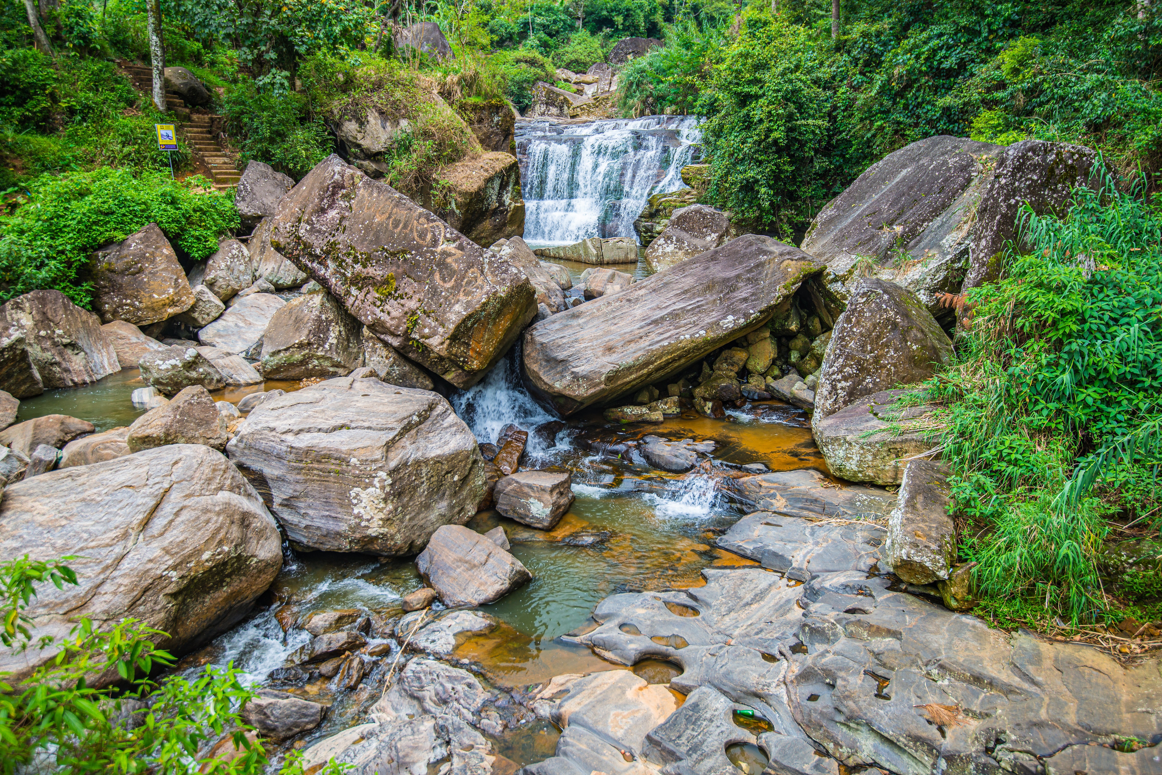 Laden Sie das Wasserfälle, Wasserfall, Stein, Strom, Erde/natur-Bild kostenlos auf Ihren PC-Desktop herunter