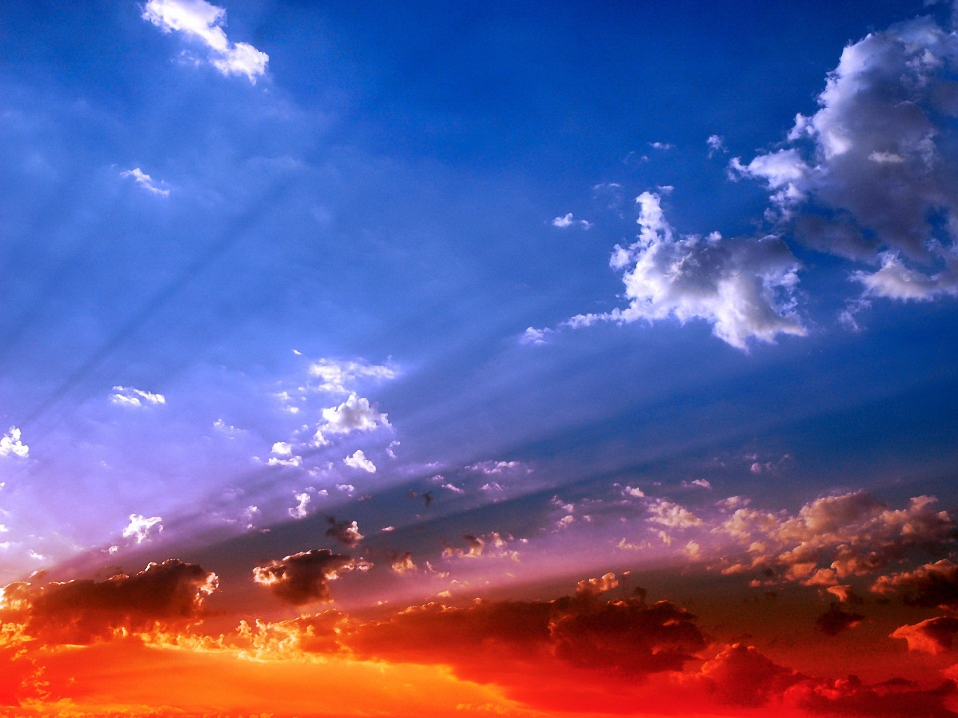 Free download wallpaper Sky, Sun, Shine, Light, Beams, Rays, Brightly, Nature on your PC desktop