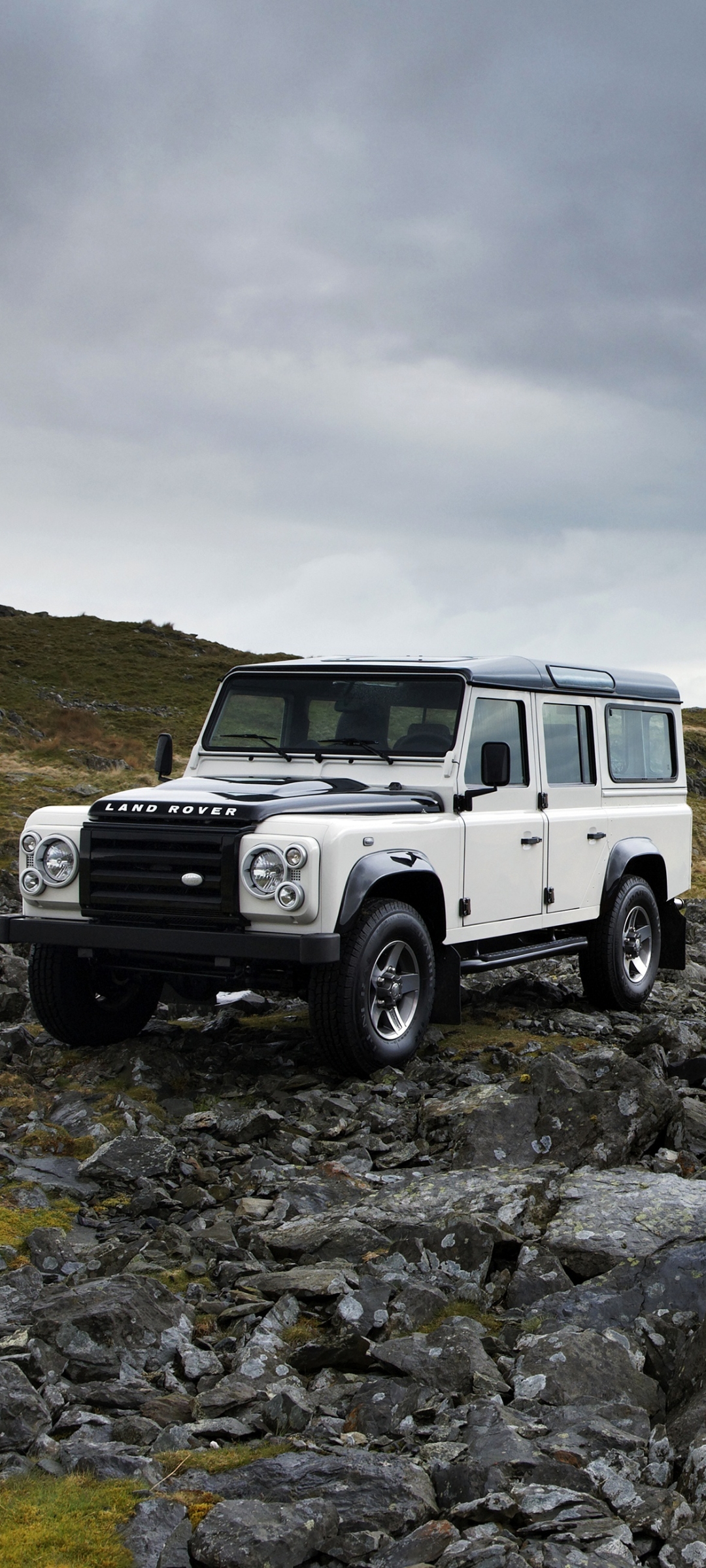 Download mobile wallpaper Land Rover, Car, Suv, Land Rover Defender, Vehicle, Vehicles, White Car for free.