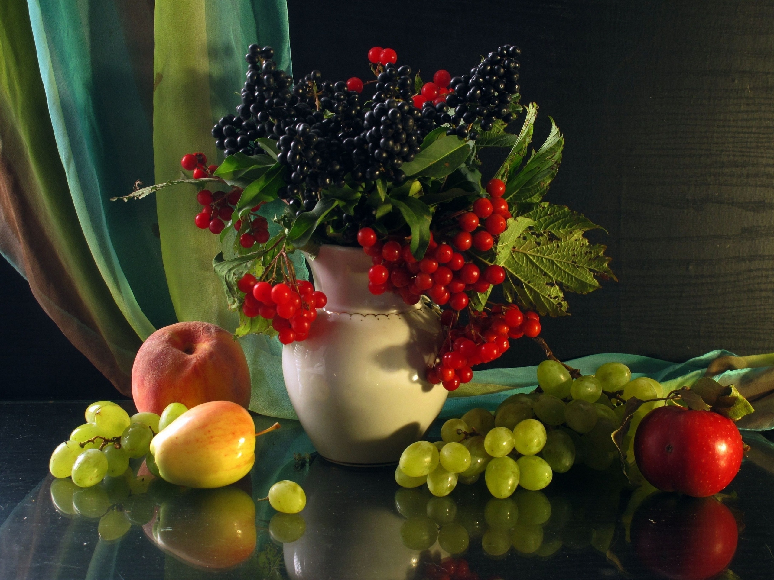 Free download wallpaper Food, Grapes, Still Life, Fruit on your PC desktop