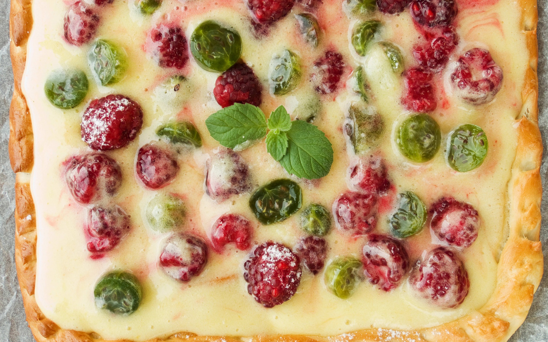 Free download wallpaper Food, Dessert, Cream, Berry, Pie on your PC desktop