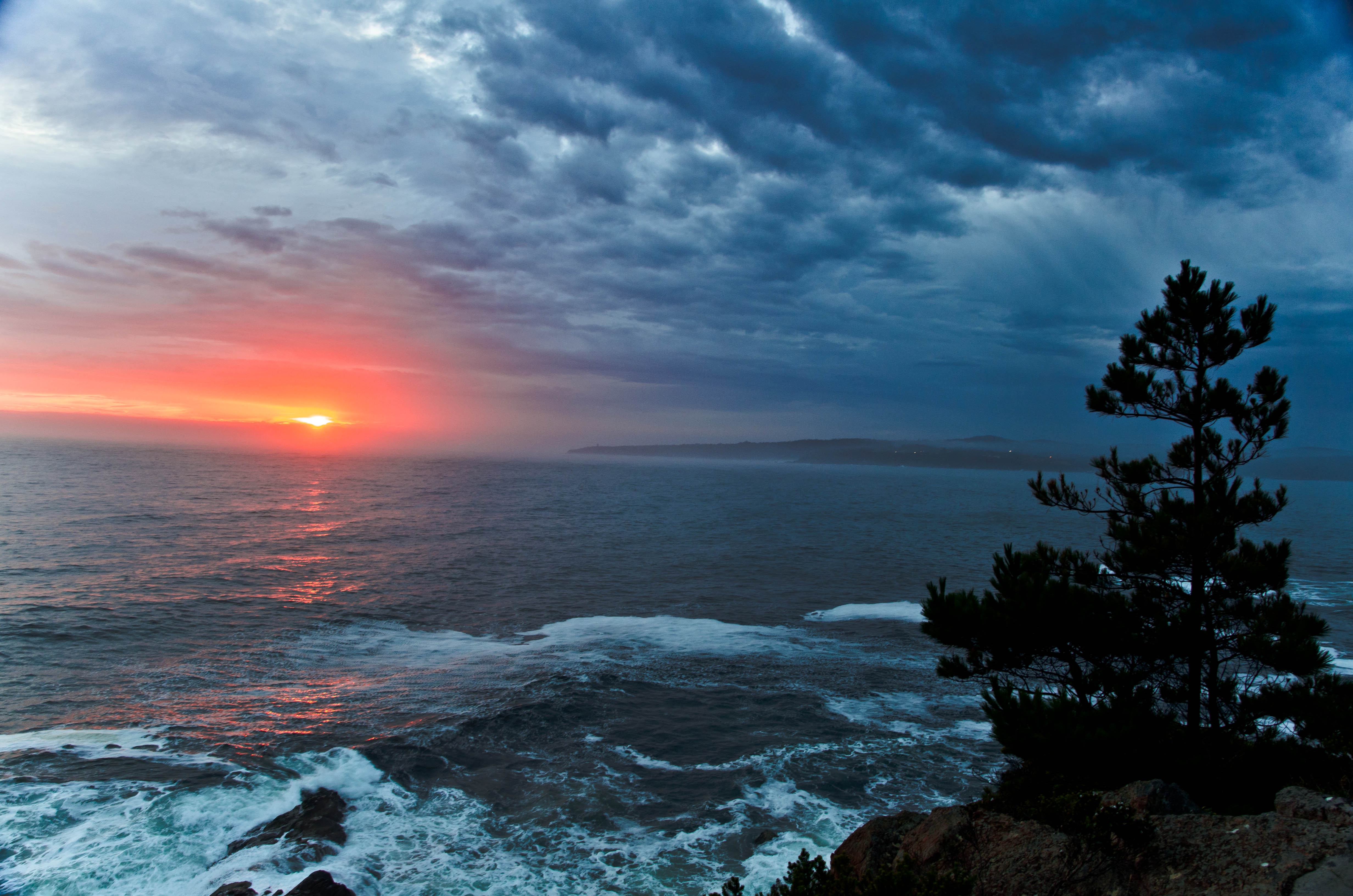 Download mobile wallpaper Sunset, Sea, Horizon, Tree, Ocean, Earth, Coastline for free.