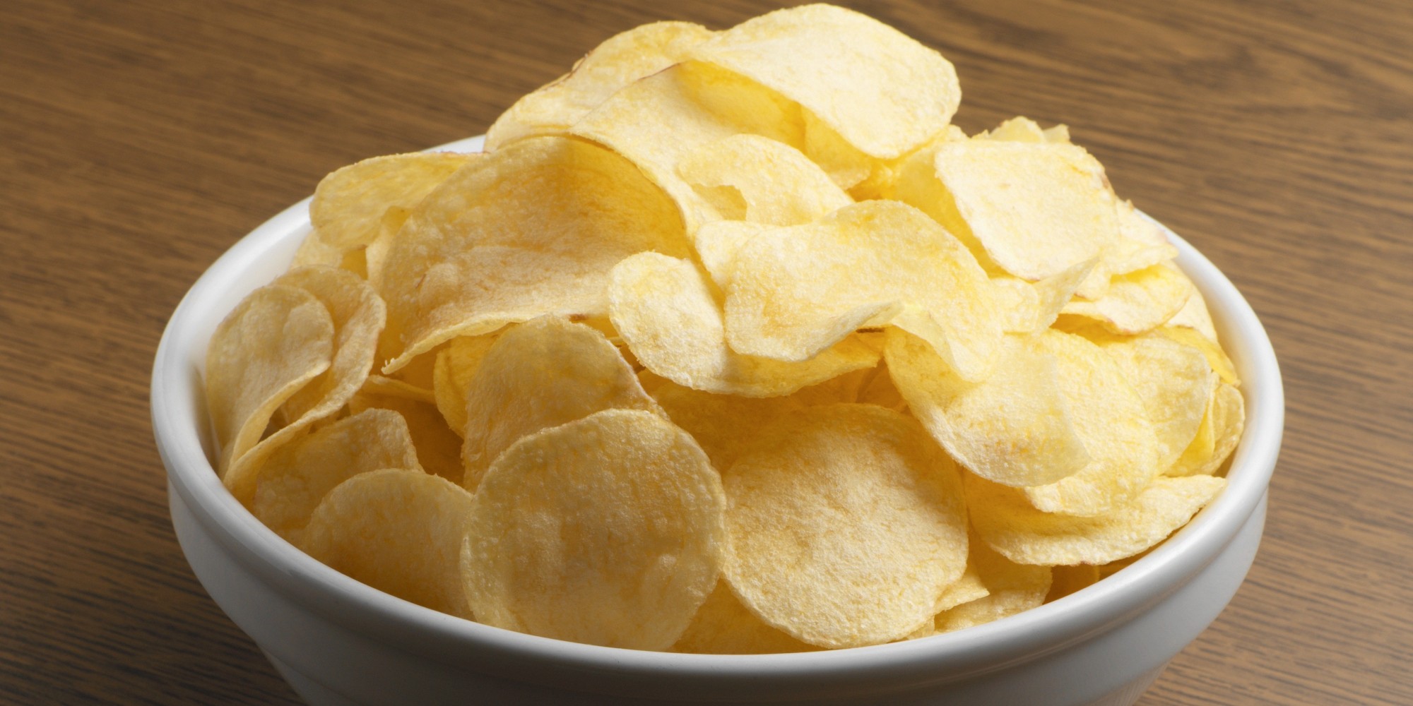 822186 Bild herunterladen nahrungsmittel, chips, kartoffelchips, snack - Hintergrundbilder und Bildschirmschoner kostenlos