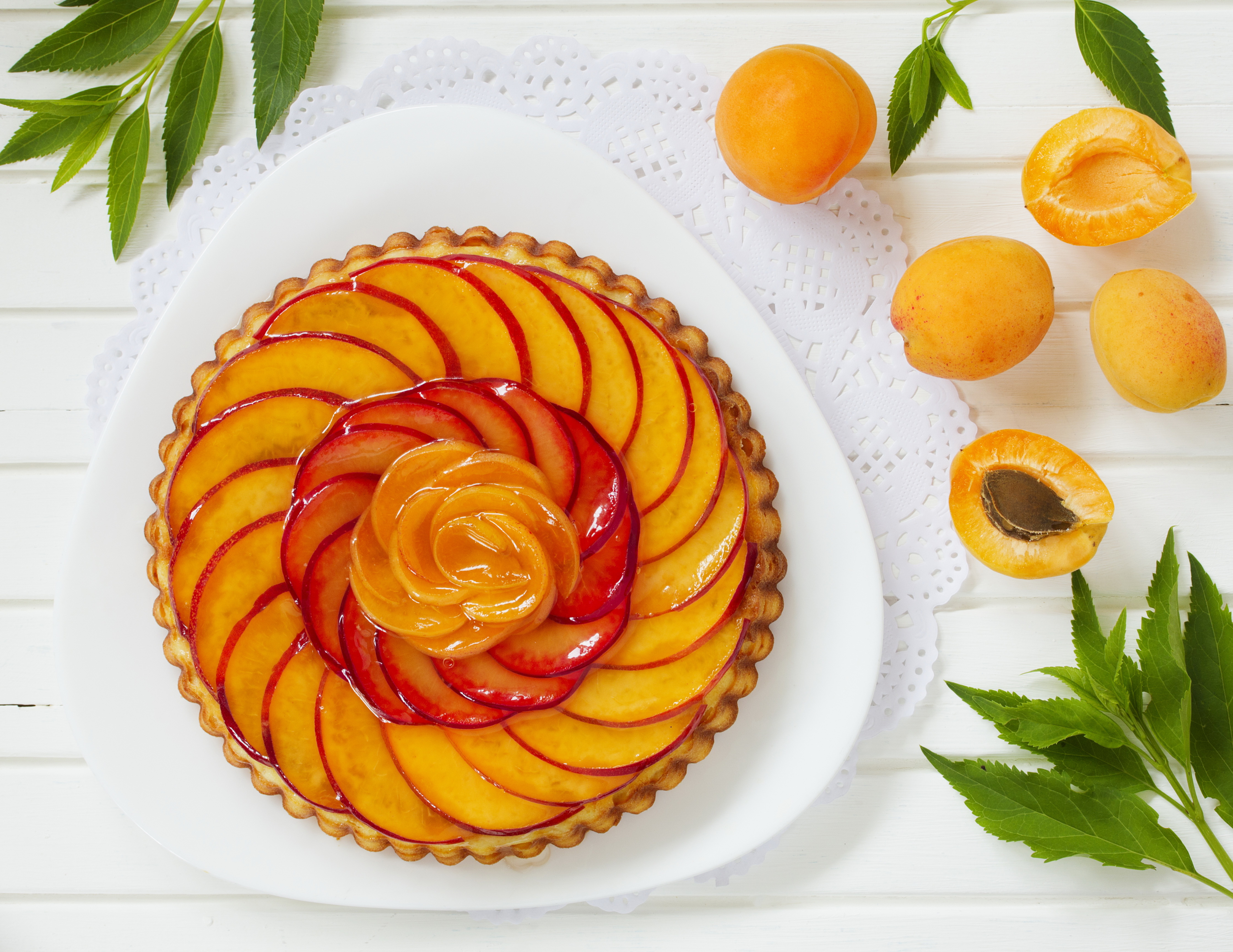 Download mobile wallpaper Food, Dessert, Fruit, Pie, Apricot, Pastry for free.
